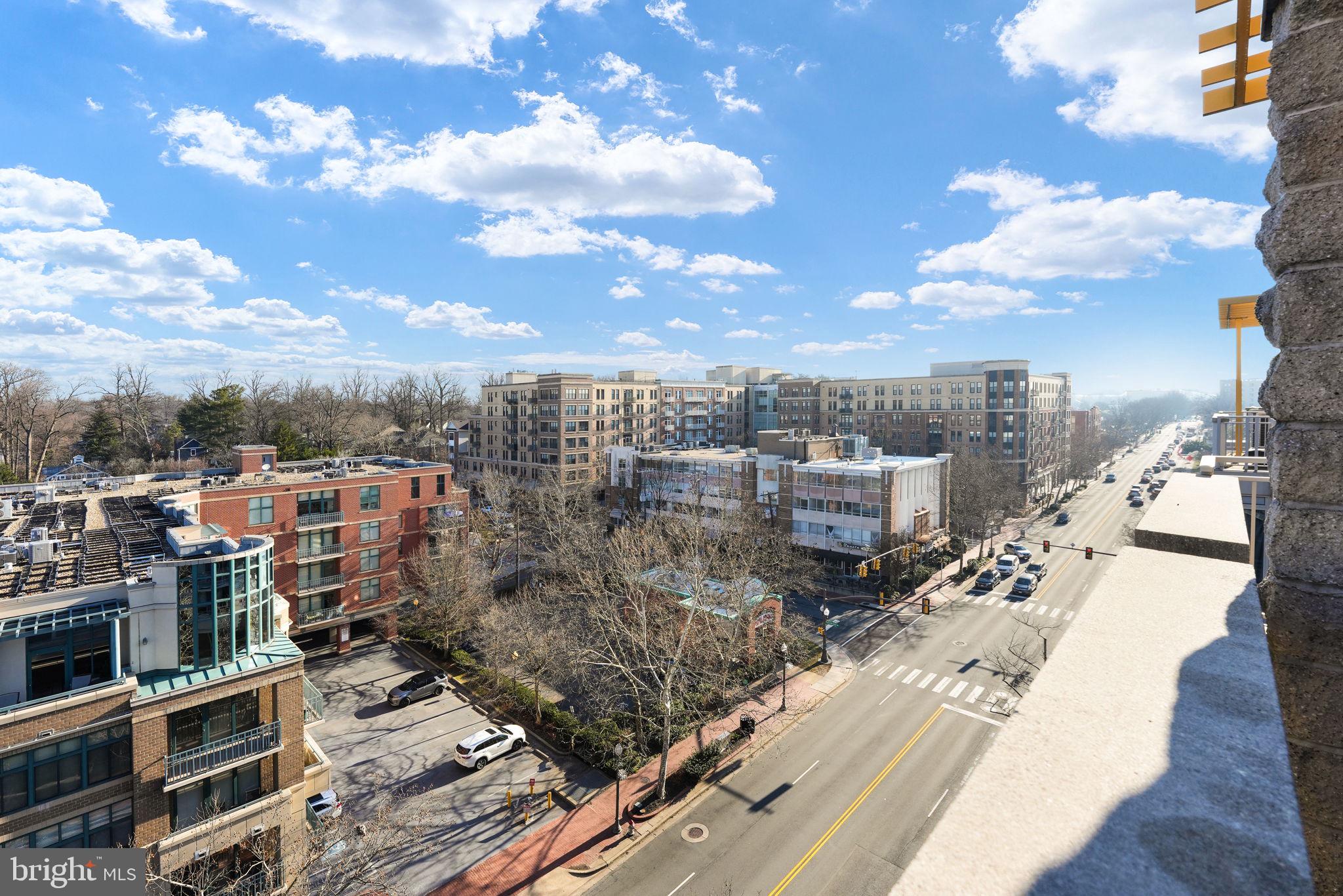 THE BYRON - Residential