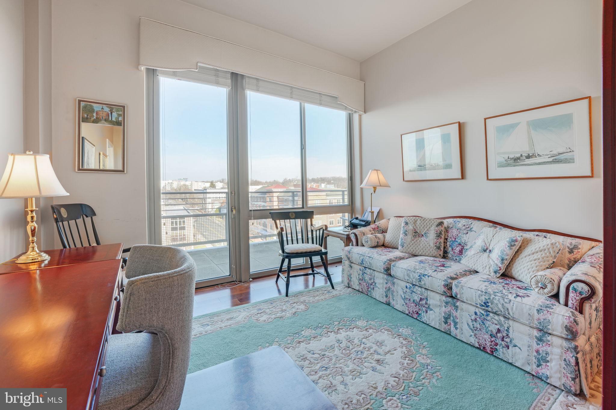 THE BYRON - Residential