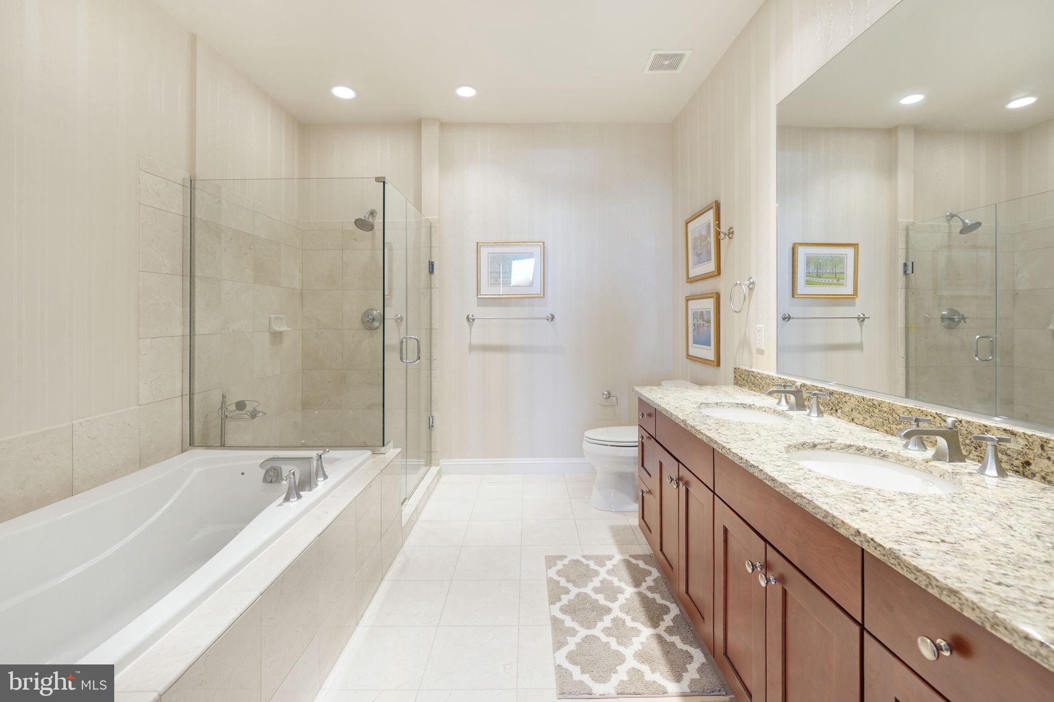 THE BYRON - Residential