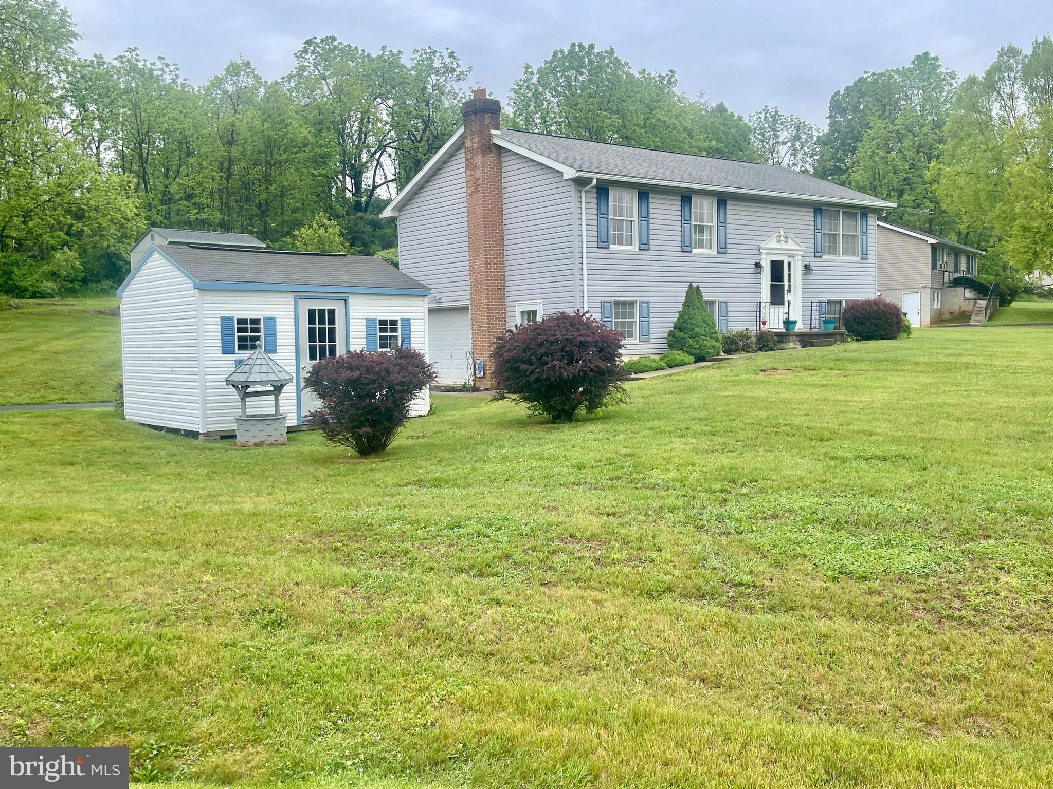 CROWN POINTE NORTH - Residential