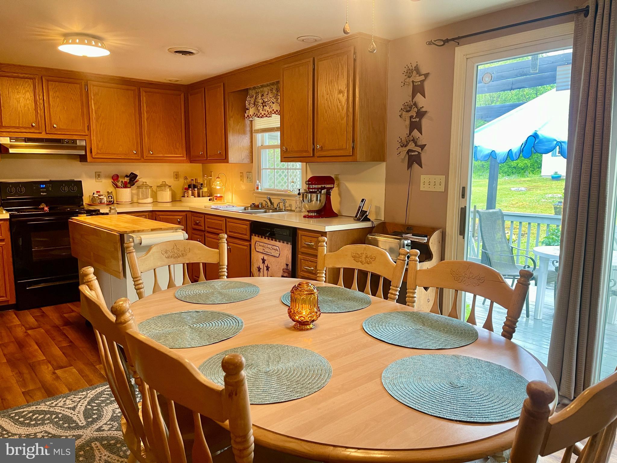 CROWN POINTE NORTH - Residential