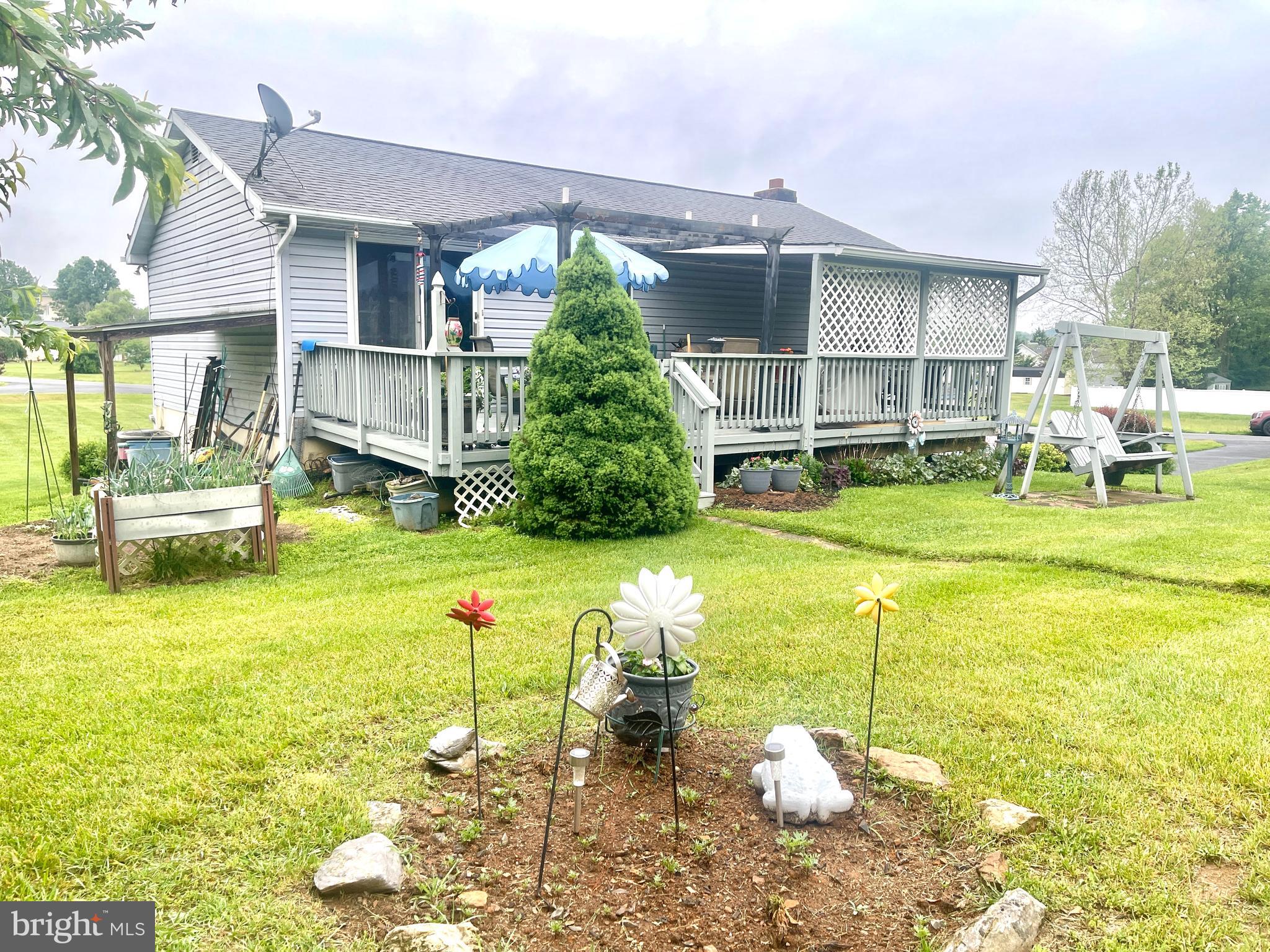 CROWN POINTE NORTH - Residential