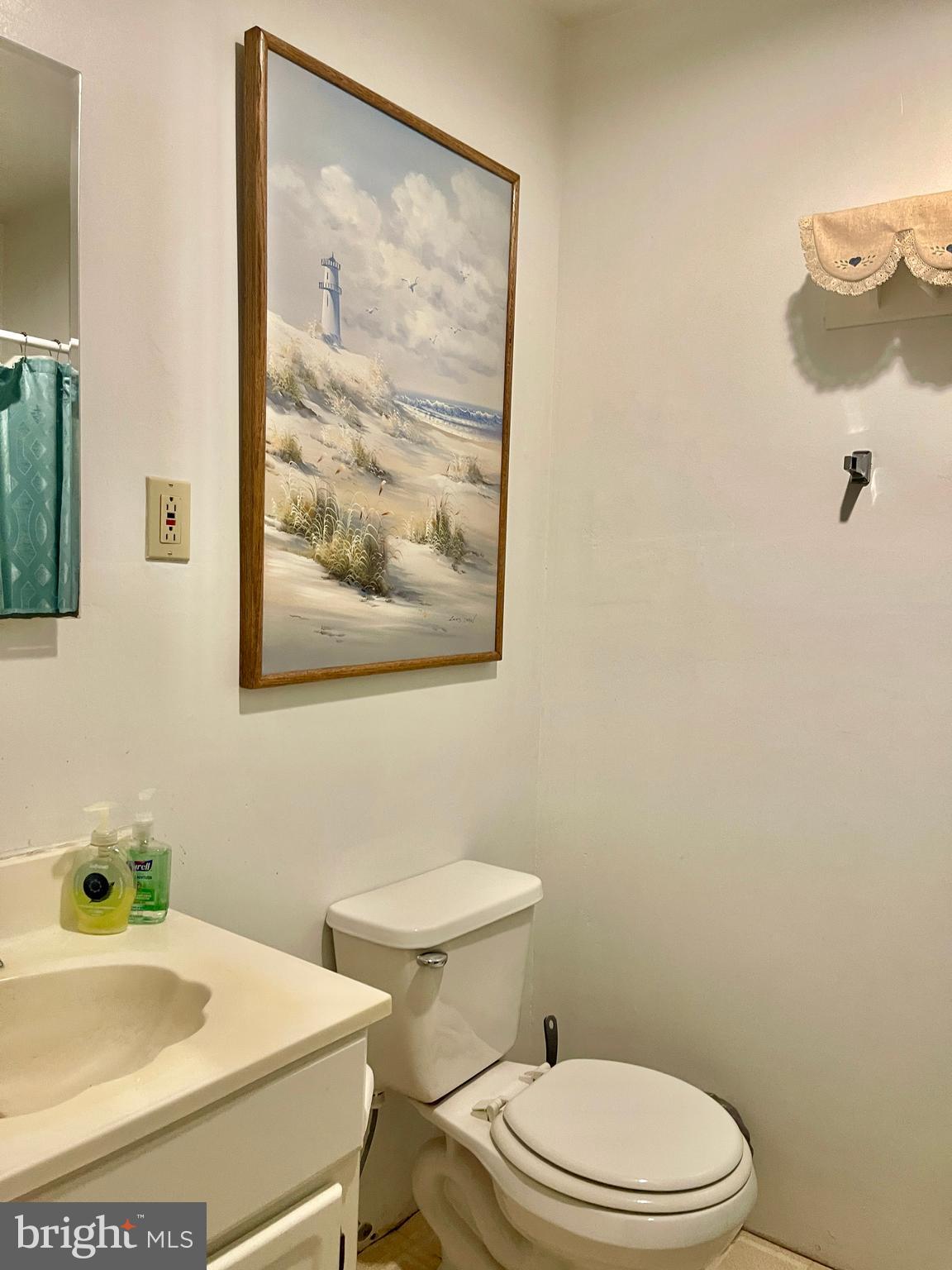 CROWN POINTE NORTH - Residential