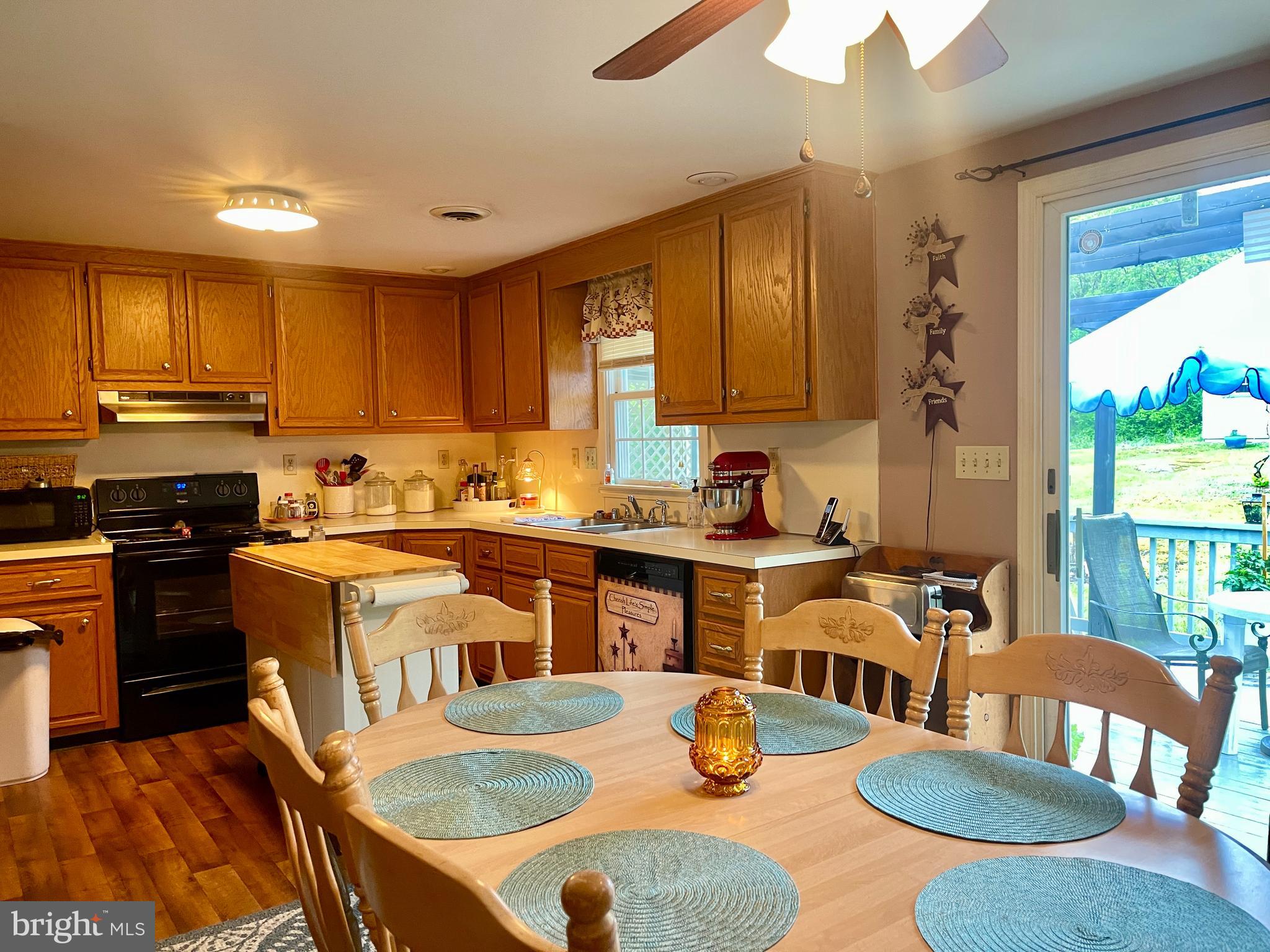 CROWN POINTE NORTH - Residential