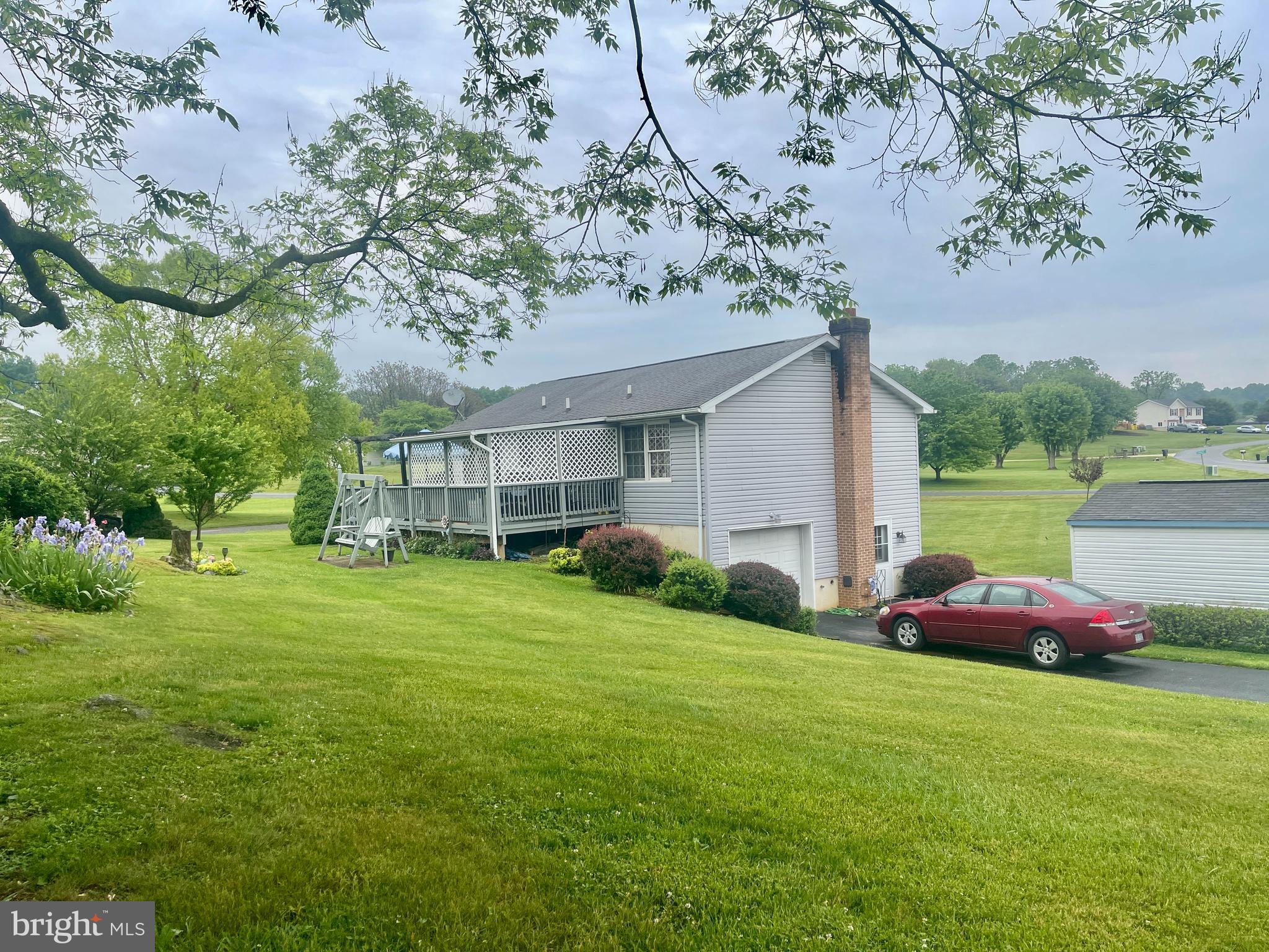 CROWN POINTE NORTH - Residential