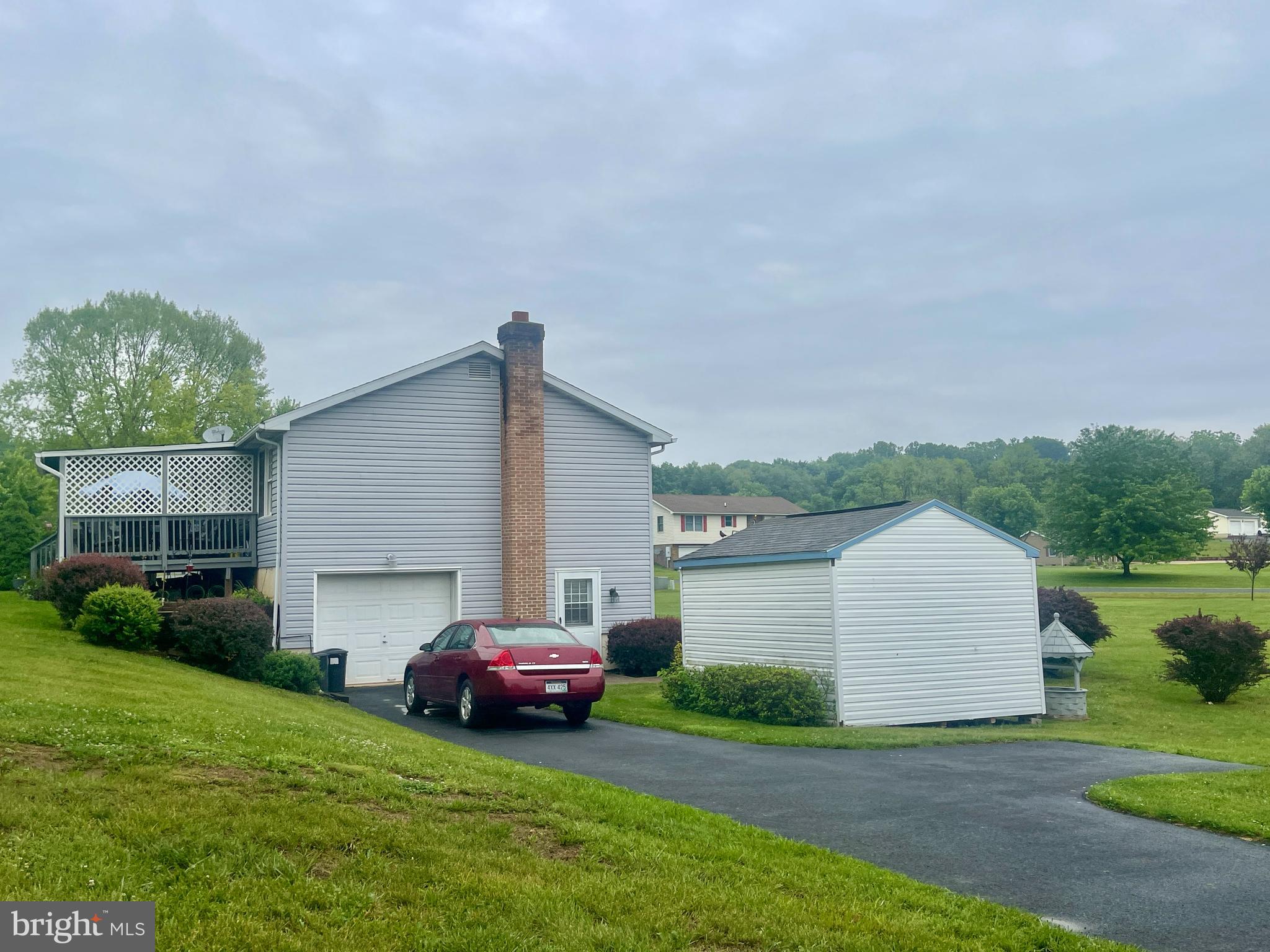 CROWN POINTE NORTH - Residential