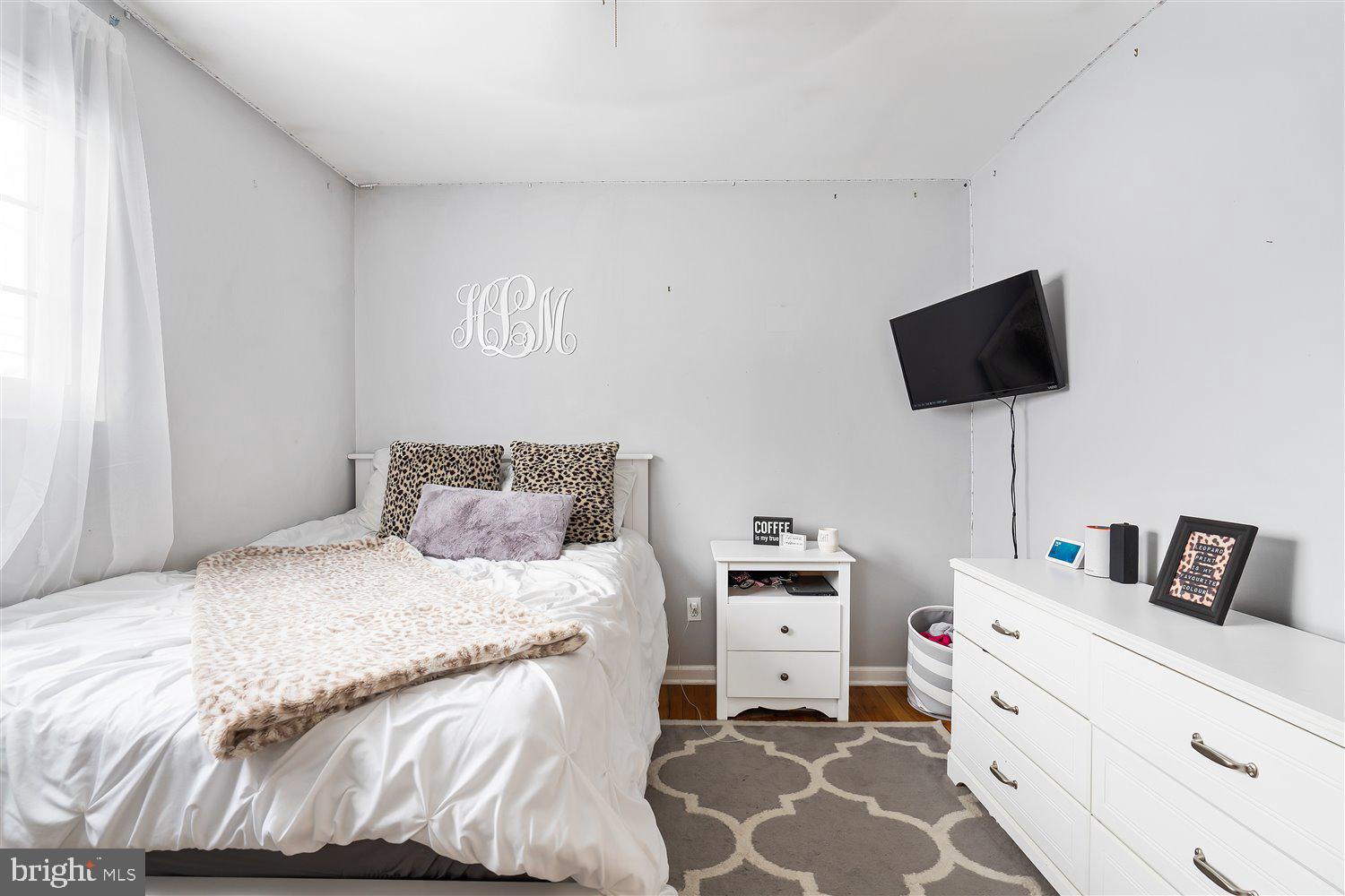 PERRY HALL VILLAGE - Residential