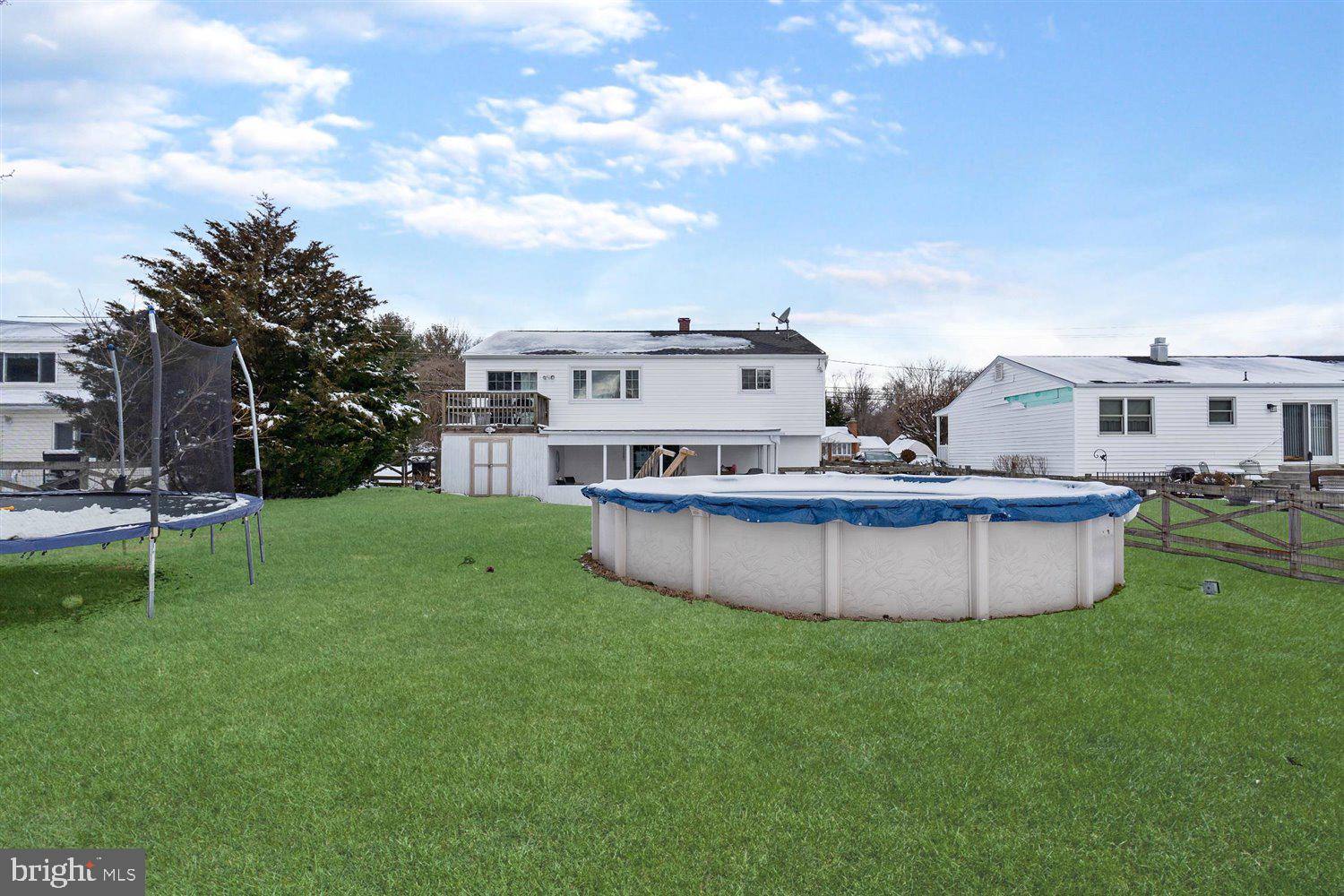 PERRY HALL VILLAGE - Residential