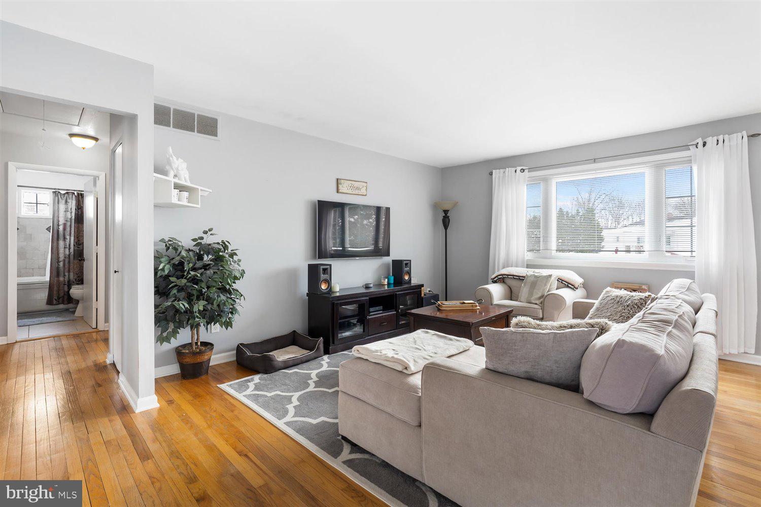 PERRY HALL VILLAGE - Residential