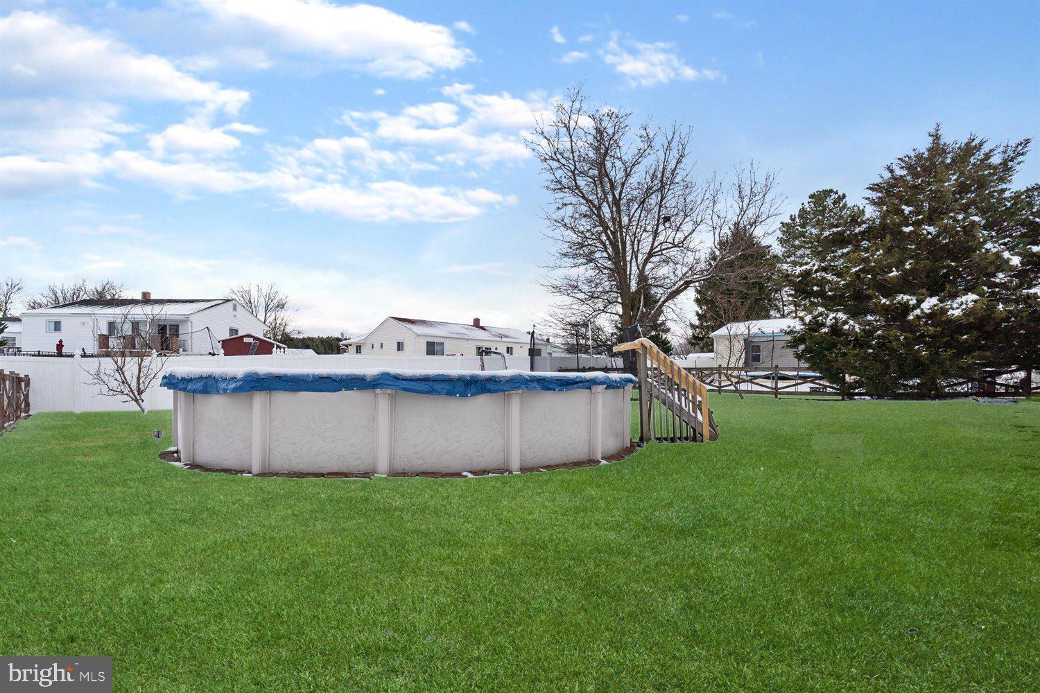 PERRY HALL VILLAGE - Residential