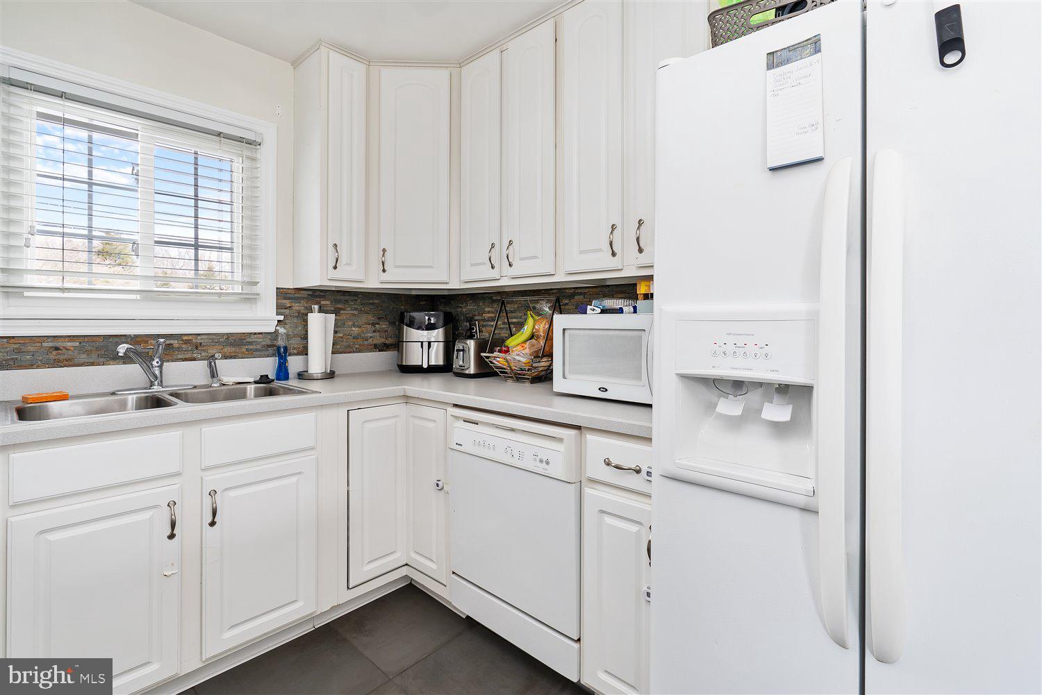 PERRY HALL VILLAGE - Residential