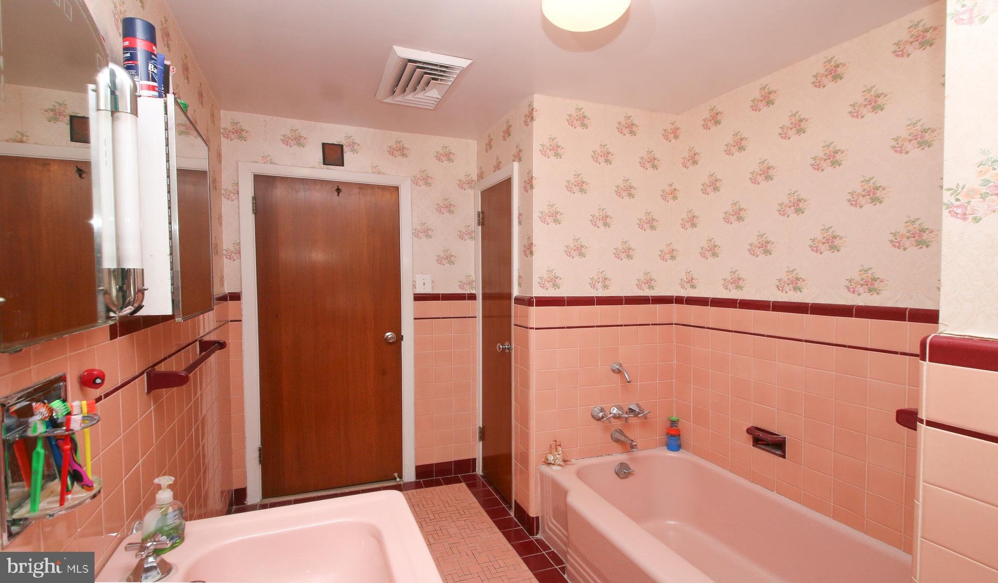 RHAWNHURST - Residential