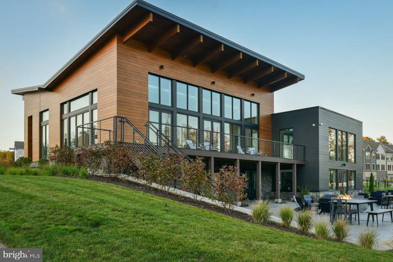 WATERSHED - Residential Lease