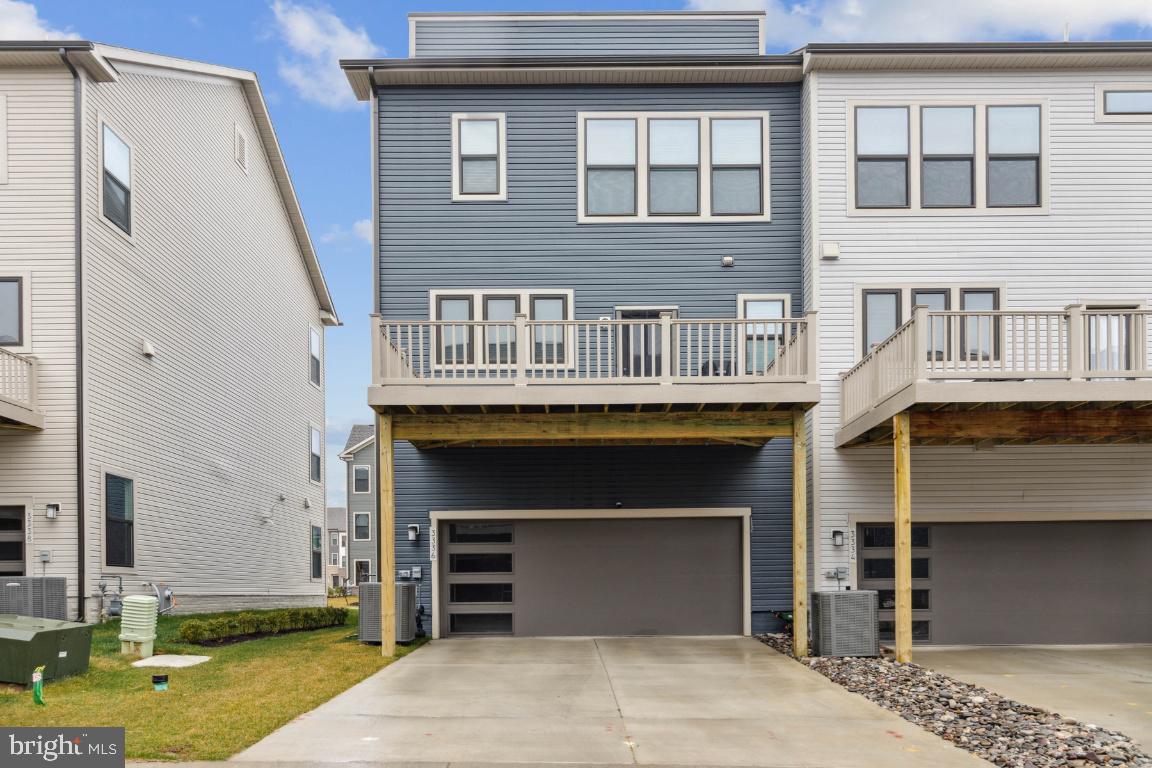 WATERSHED - Residential Lease