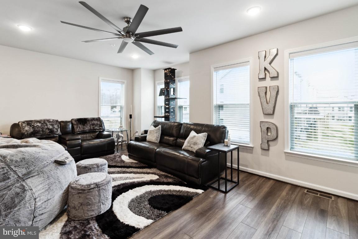 WATERSHED - Residential Lease