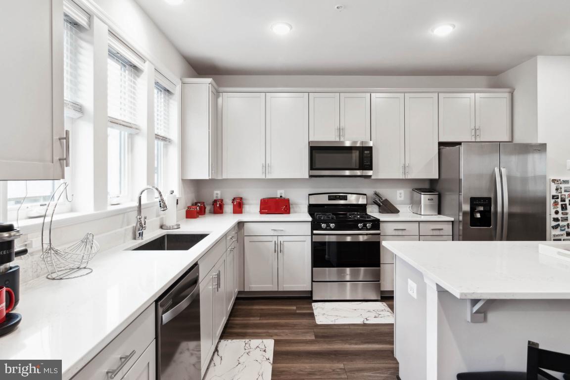 WATERSHED - Residential Lease