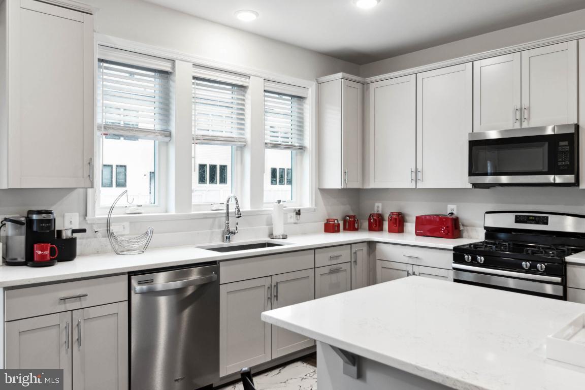 WATERSHED - Residential Lease