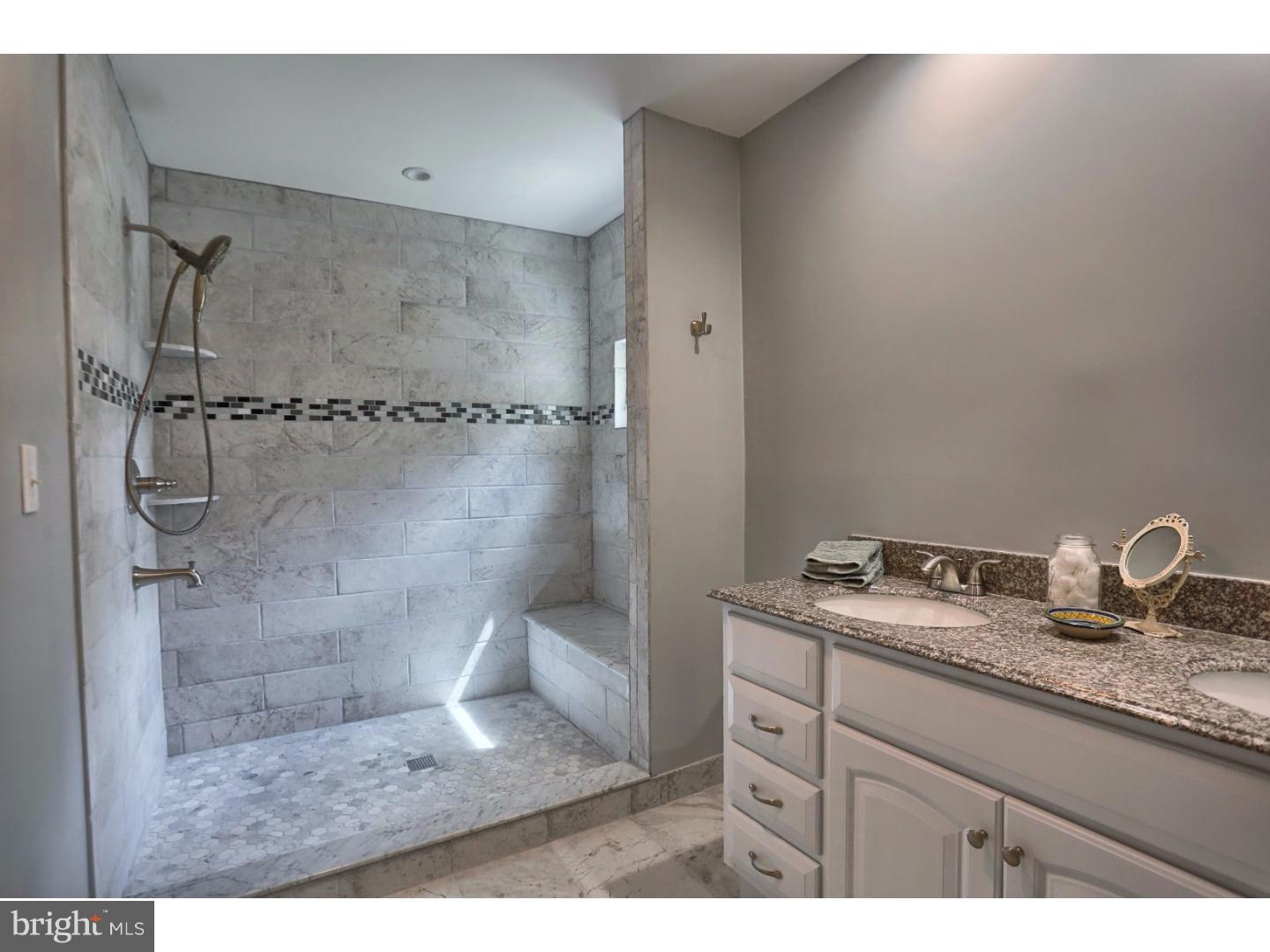 BROOKSIDE ESTATES - Residential