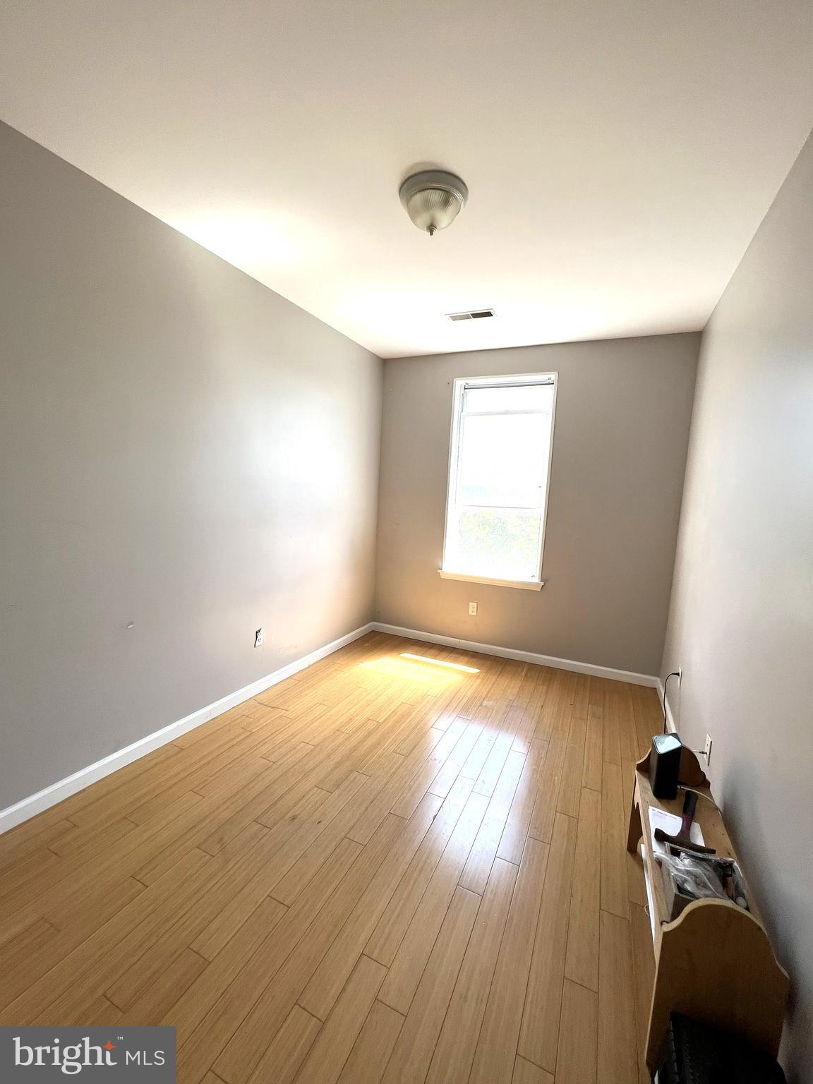 NORTH CENTRAL - Residential Lease