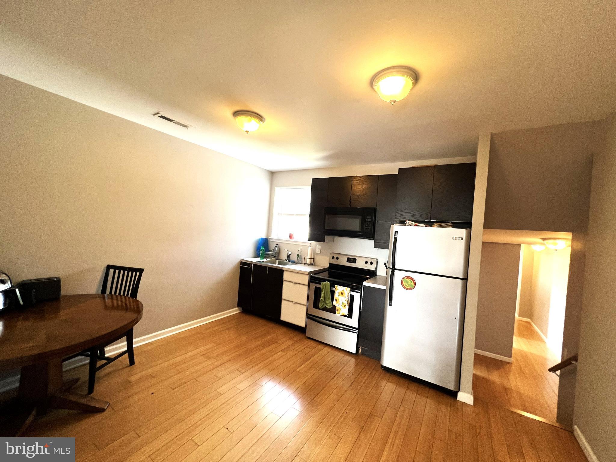 NORTH CENTRAL - Residential Lease