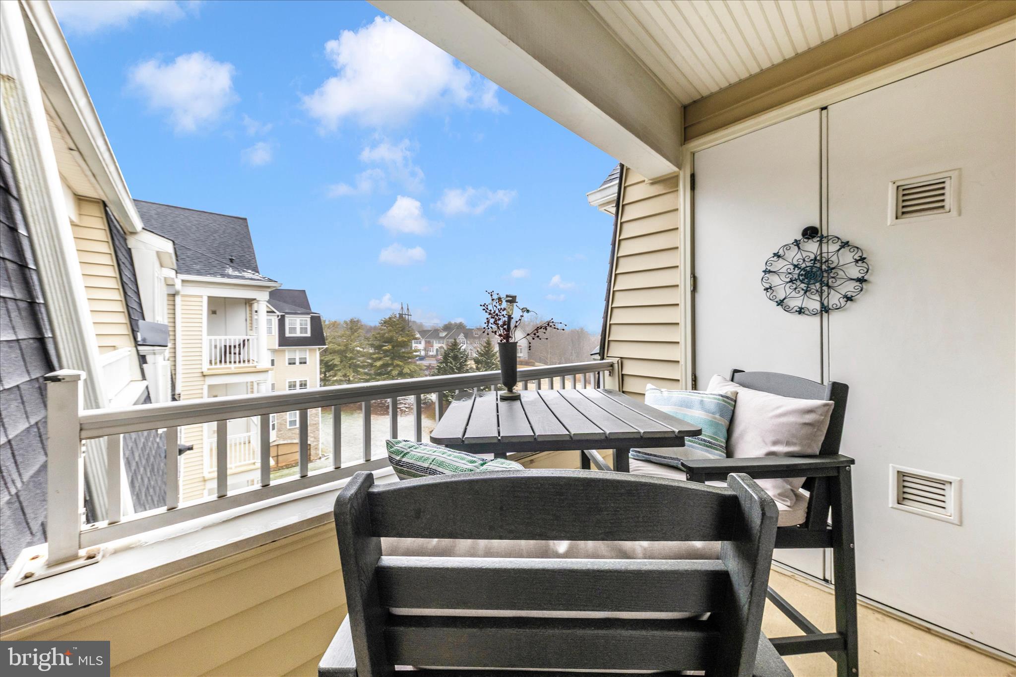 WORMANS MILL - Residential