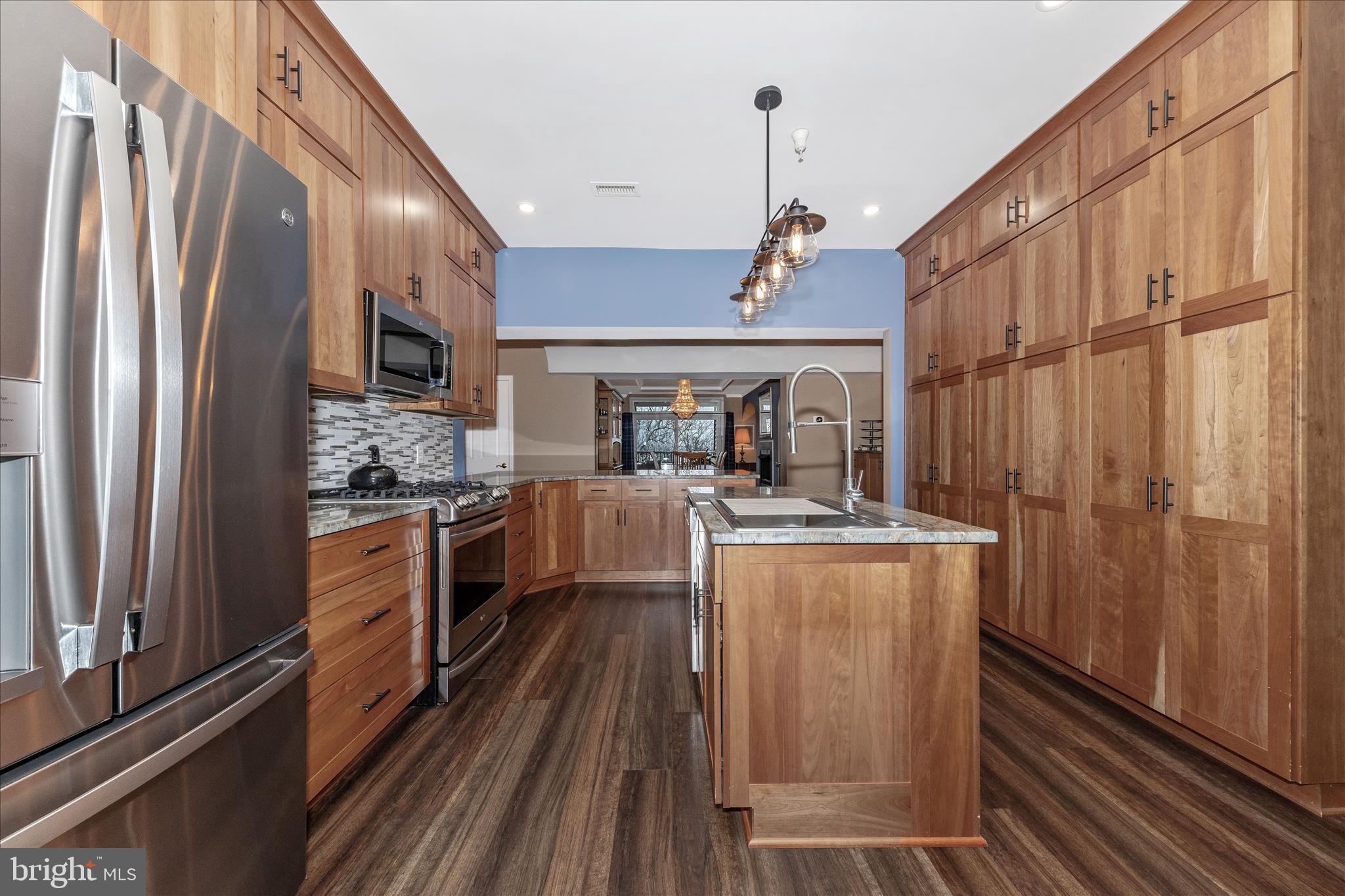 WORMANS MILL - Residential