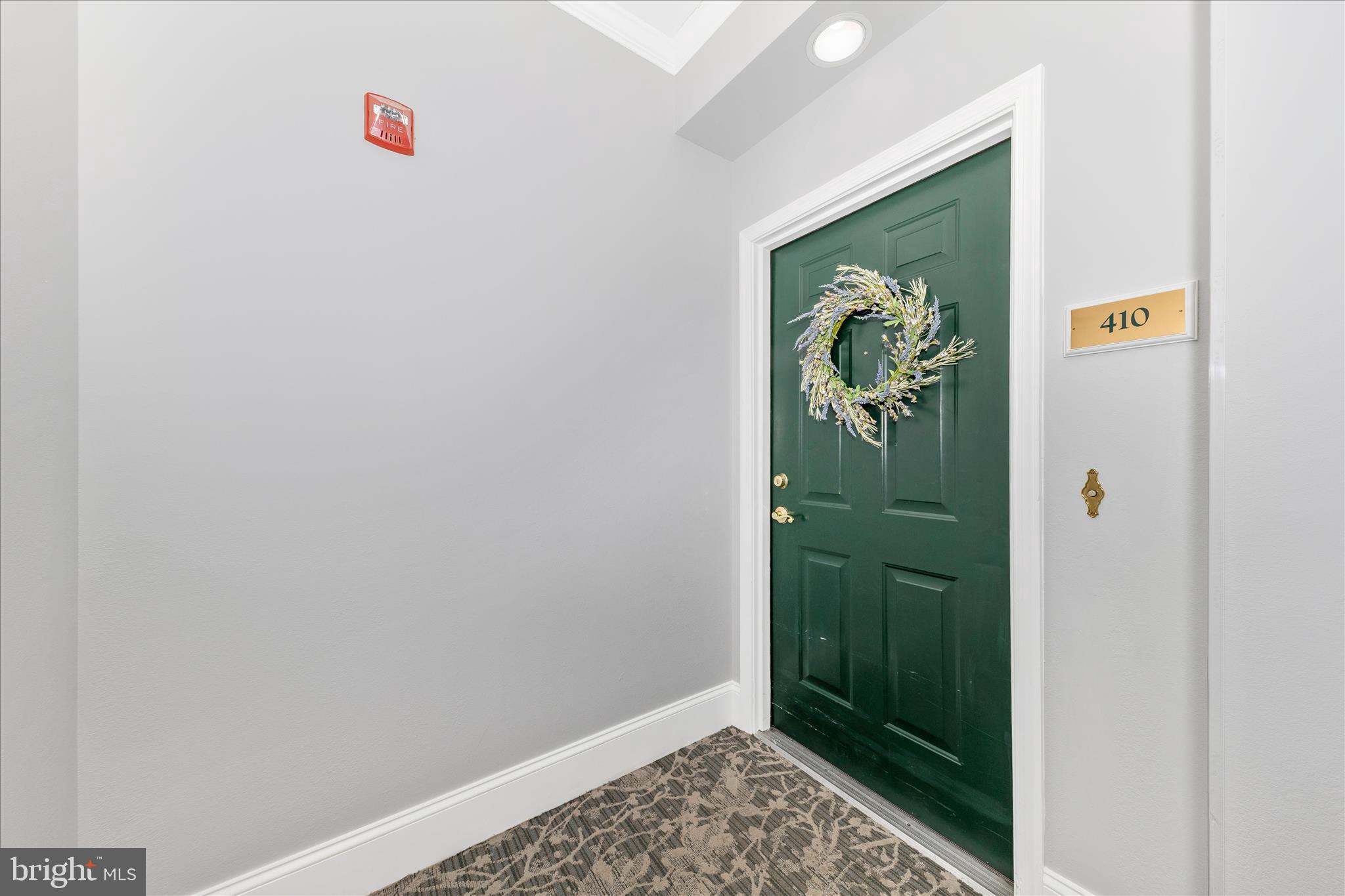 WORMANS MILL - Residential