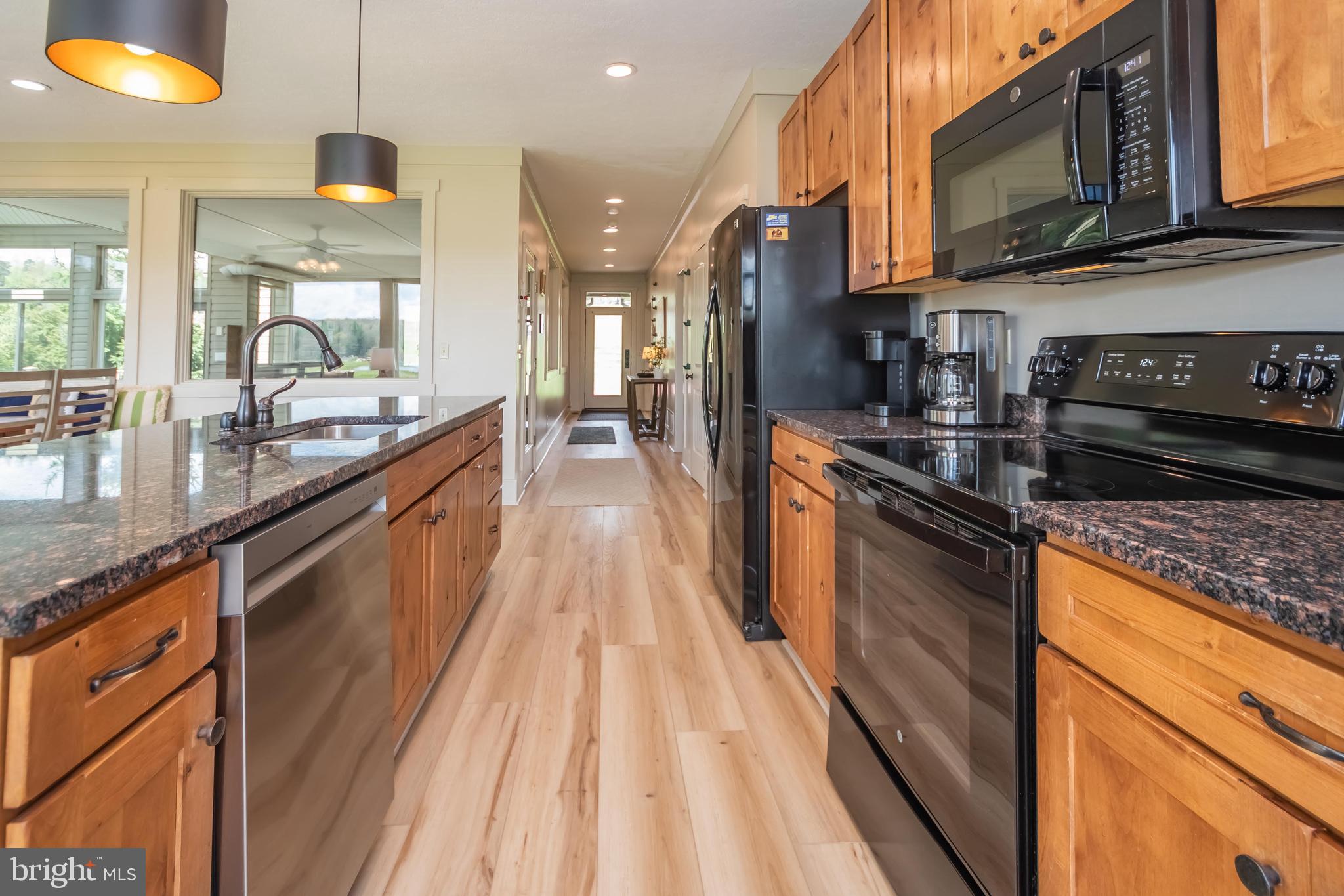 WATERFRONT GREENS - Residential