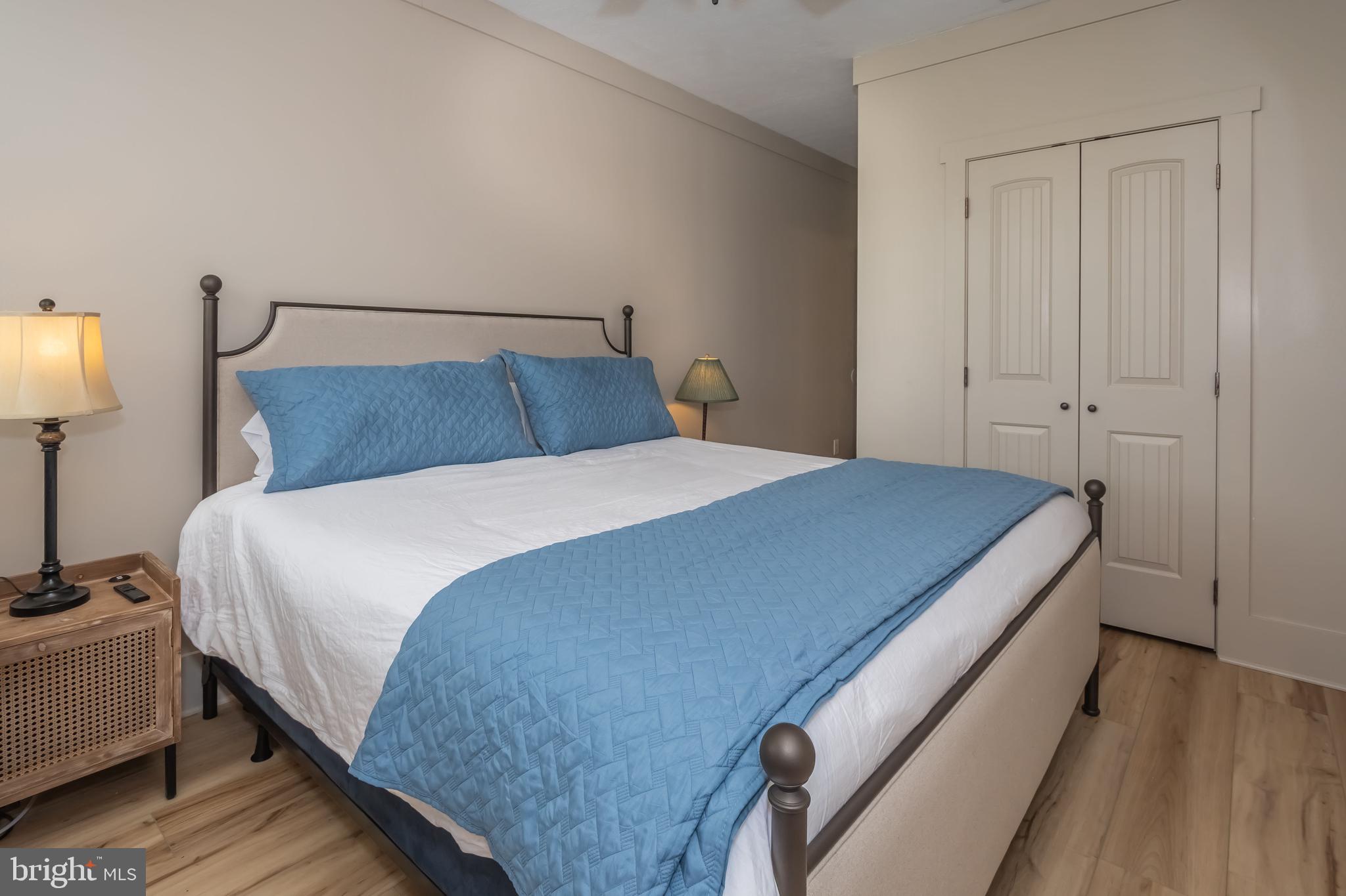 WATERFRONT GREENS - Residential