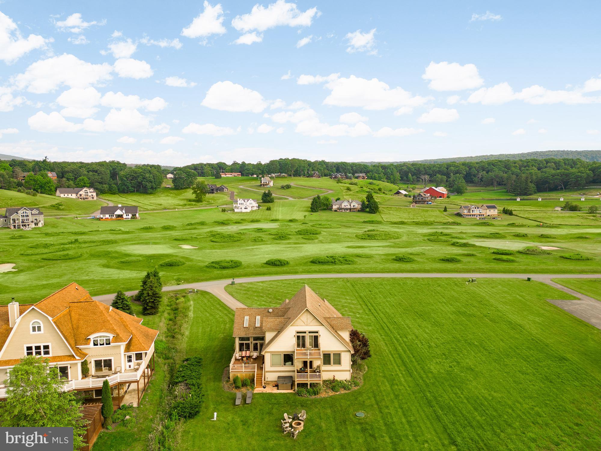 WATERFRONT GREENS - Residential