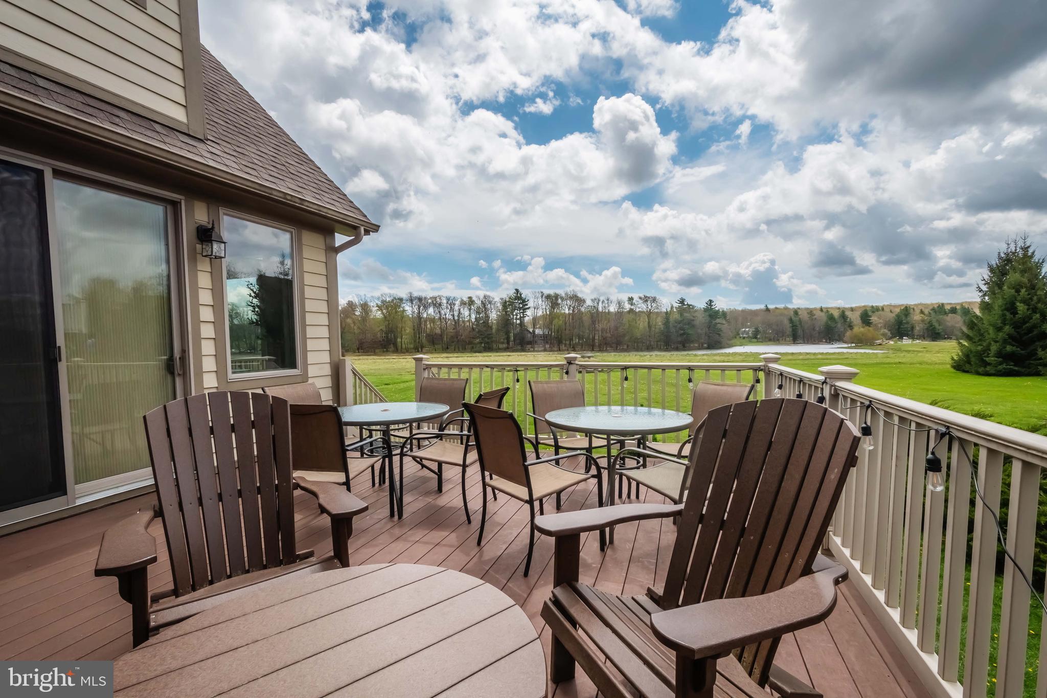 WATERFRONT GREENS - Residential