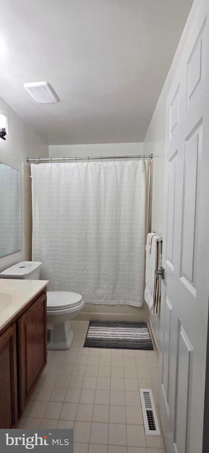 VILLAGES OF MARLBOROUGH - Residential Lease