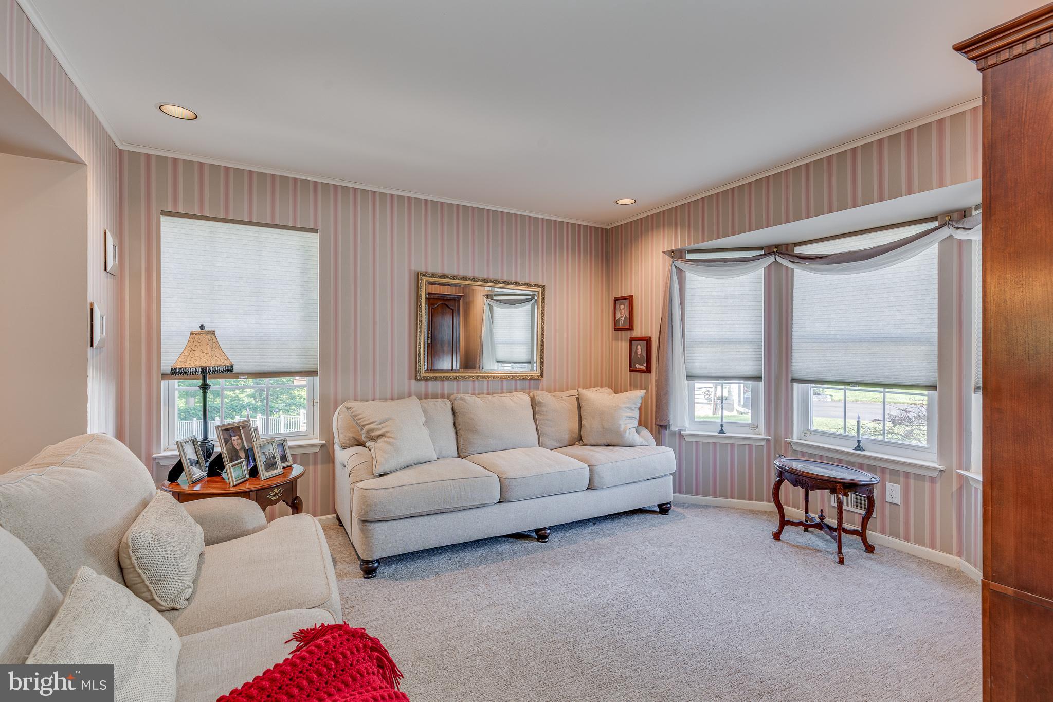 3 KENNETH COURT
