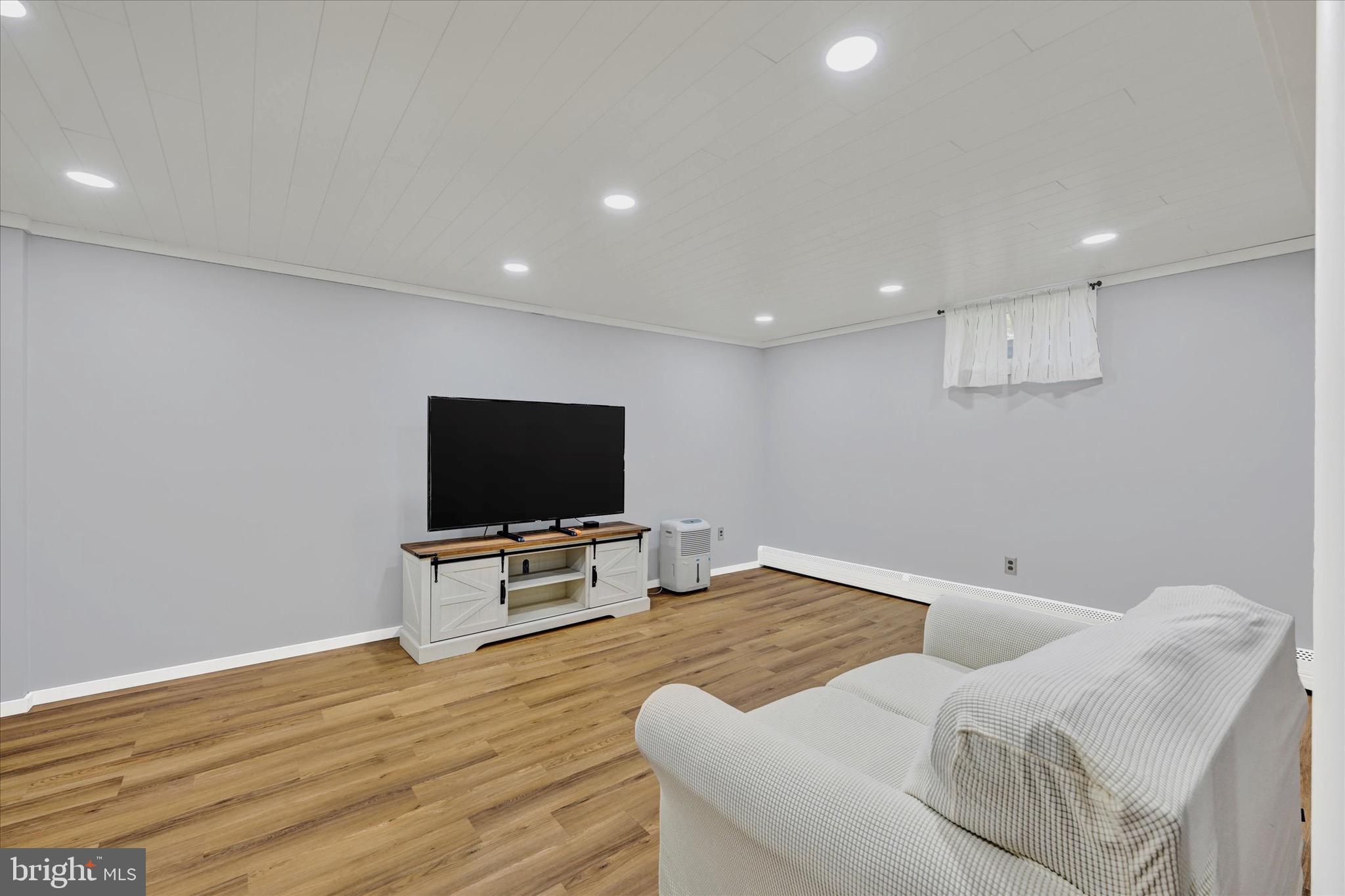 CHAMBERLEA - Residential