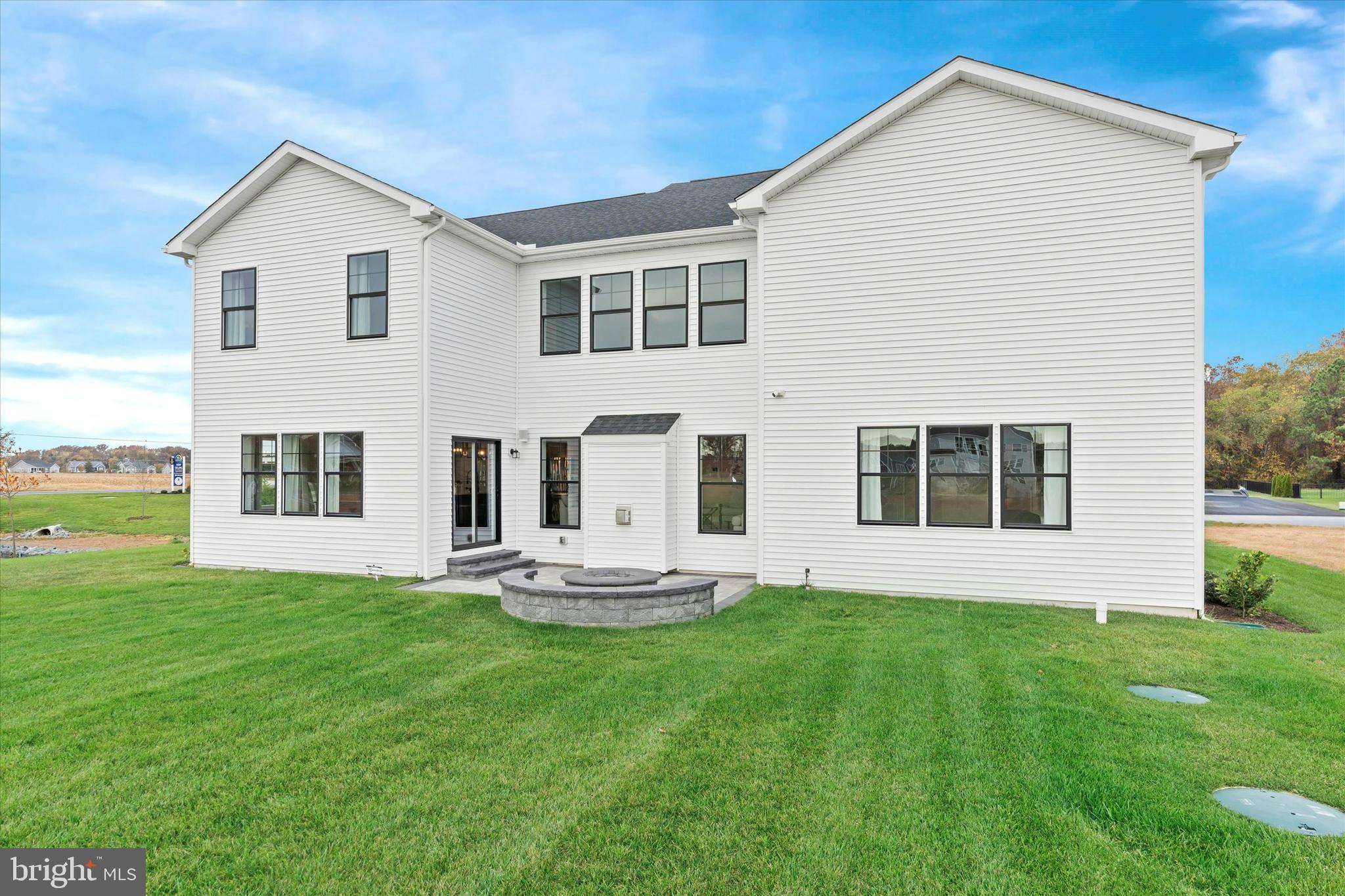 RIVER RUN - Residential