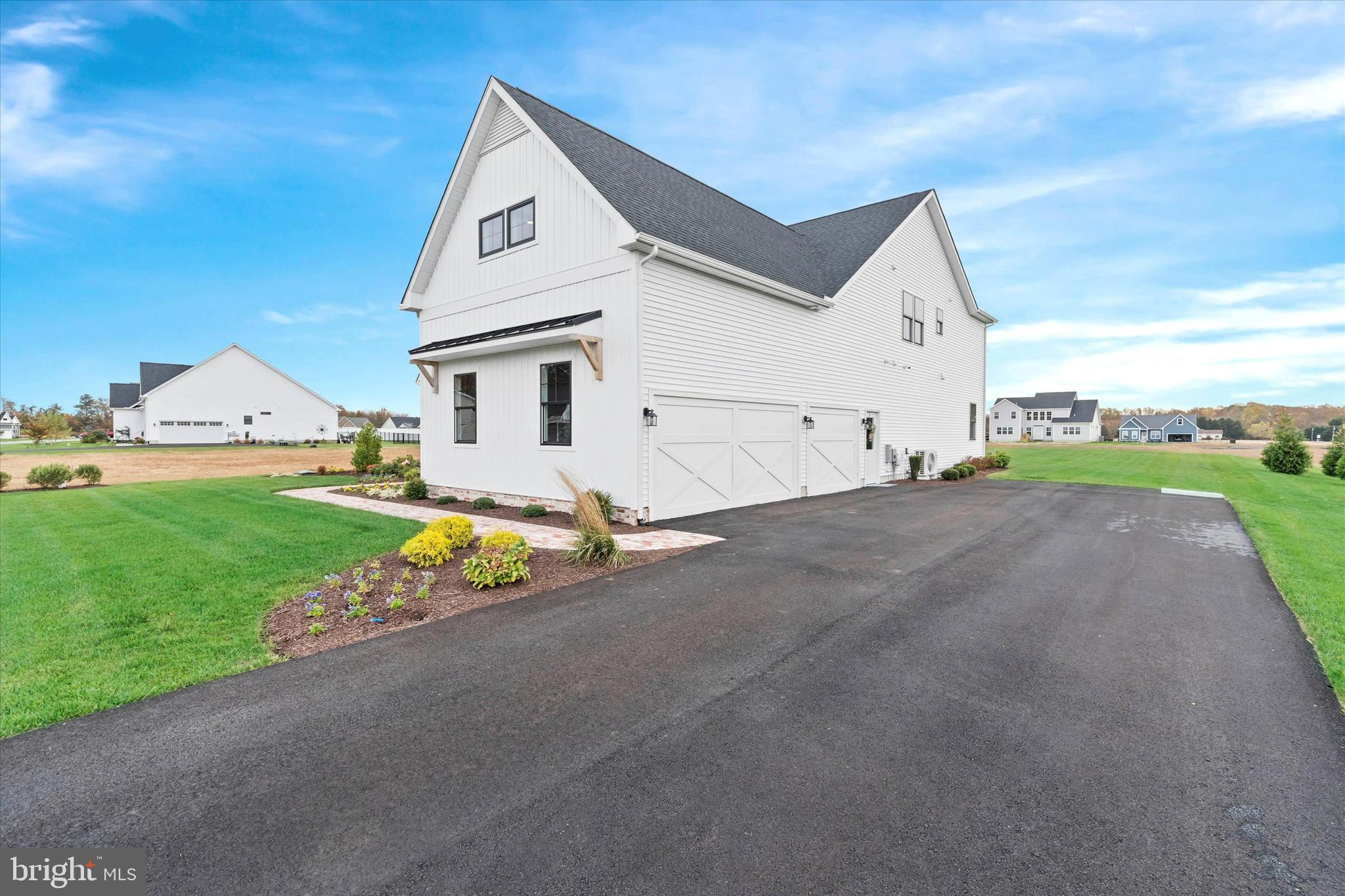 RIVER RUN - Residential