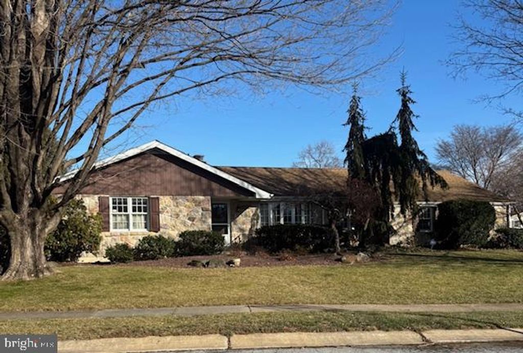 Photo of 14 Tewkesbury Dr, READING, PA 19610 (MLS # PABK2066738)