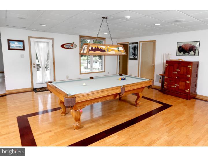 MERRICK FARM - Residential