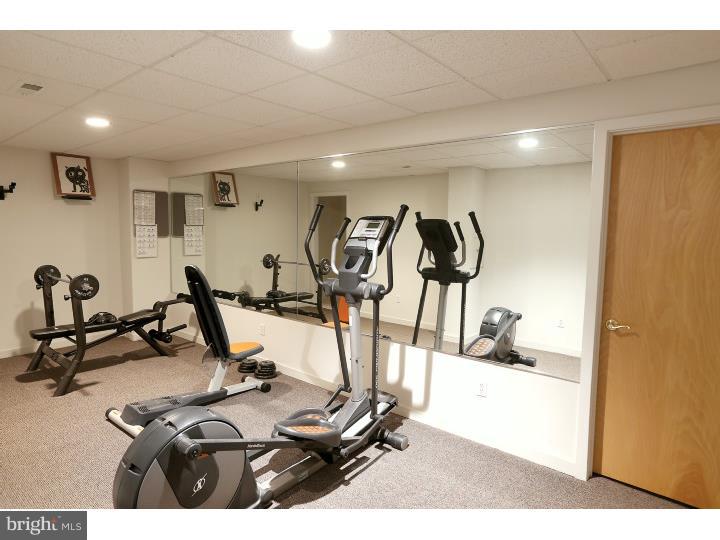 MERRICK FARM - Residential