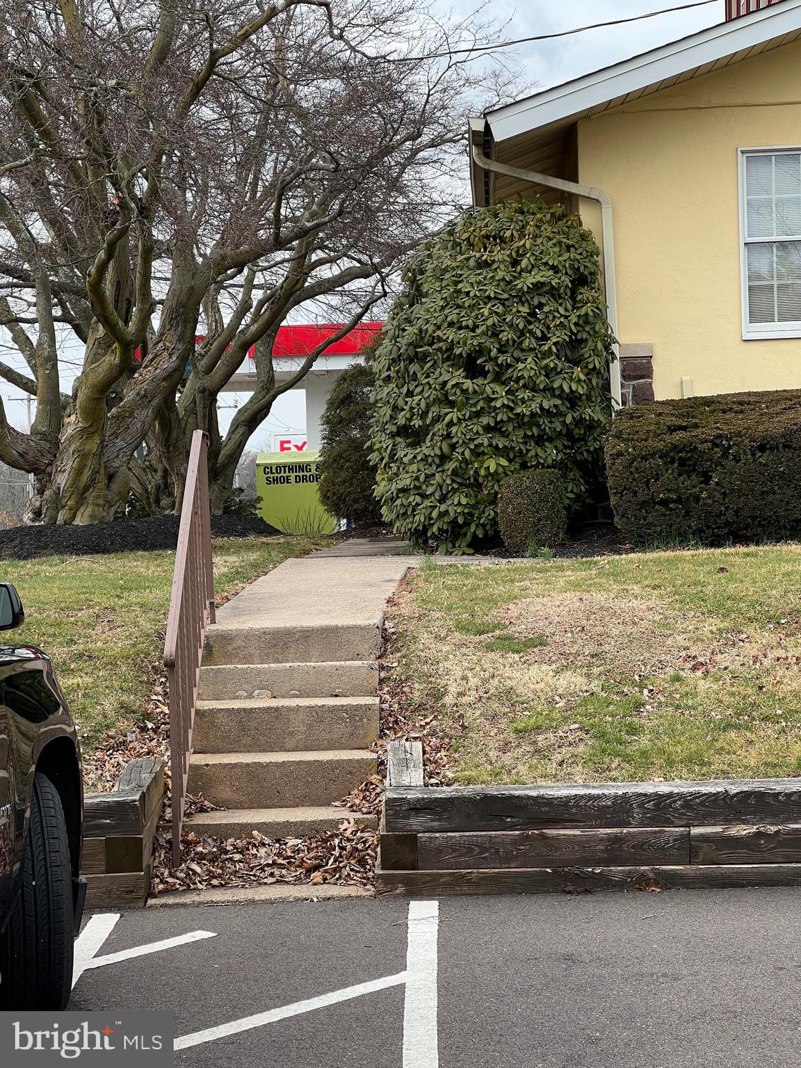 1411 WELSH ROAD UNIT - B