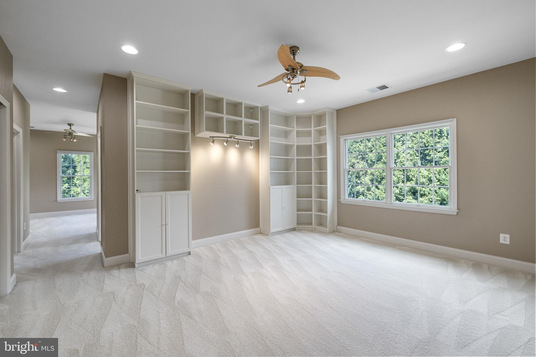 FAWN MEADOW - Residential