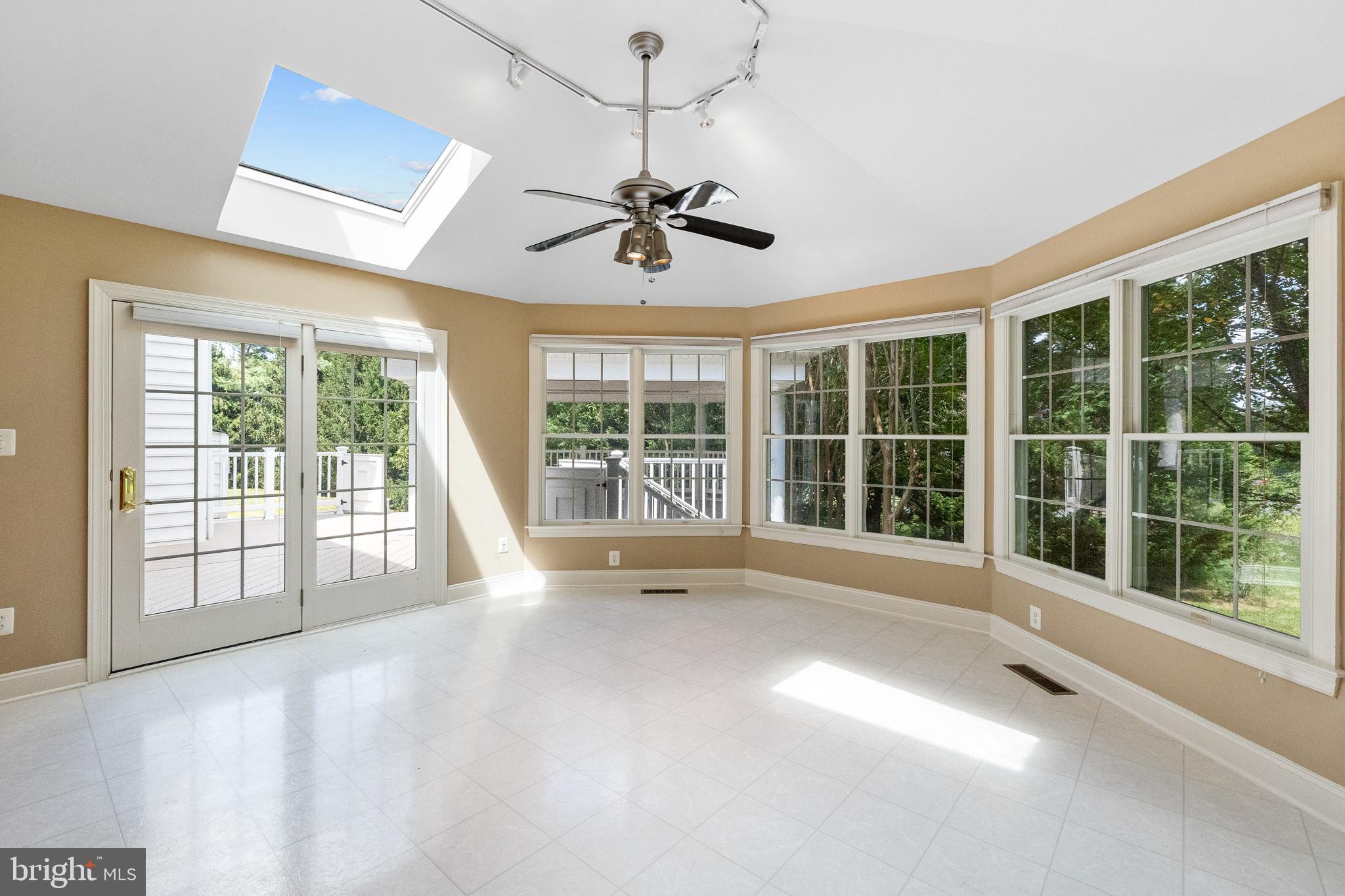 FAWN MEADOW - Residential