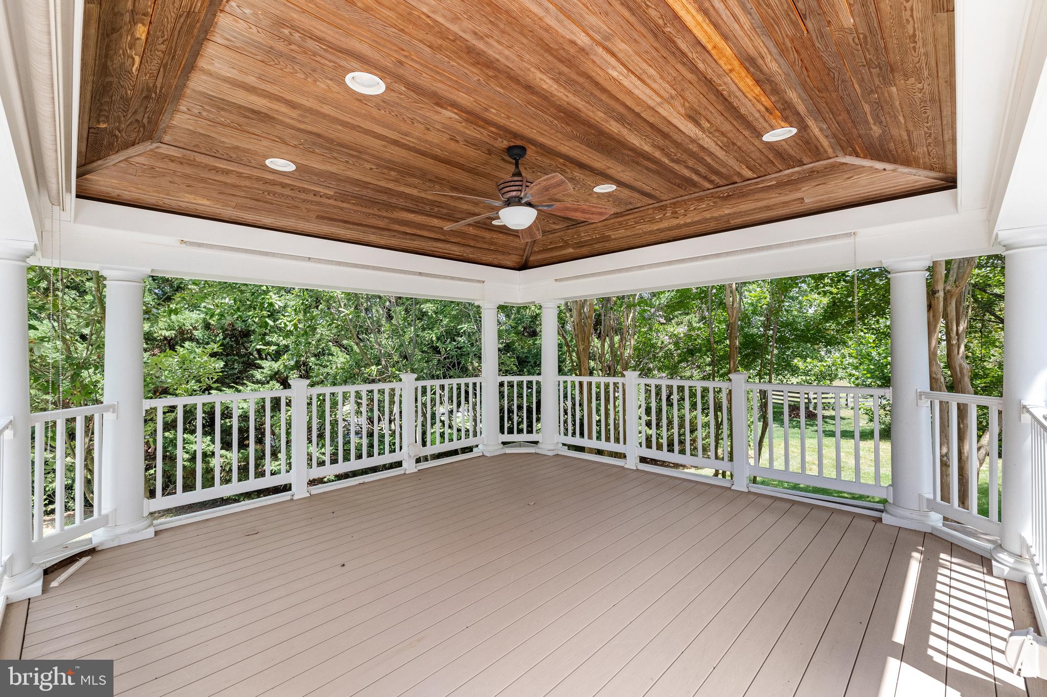 FAWN MEADOW - Residential