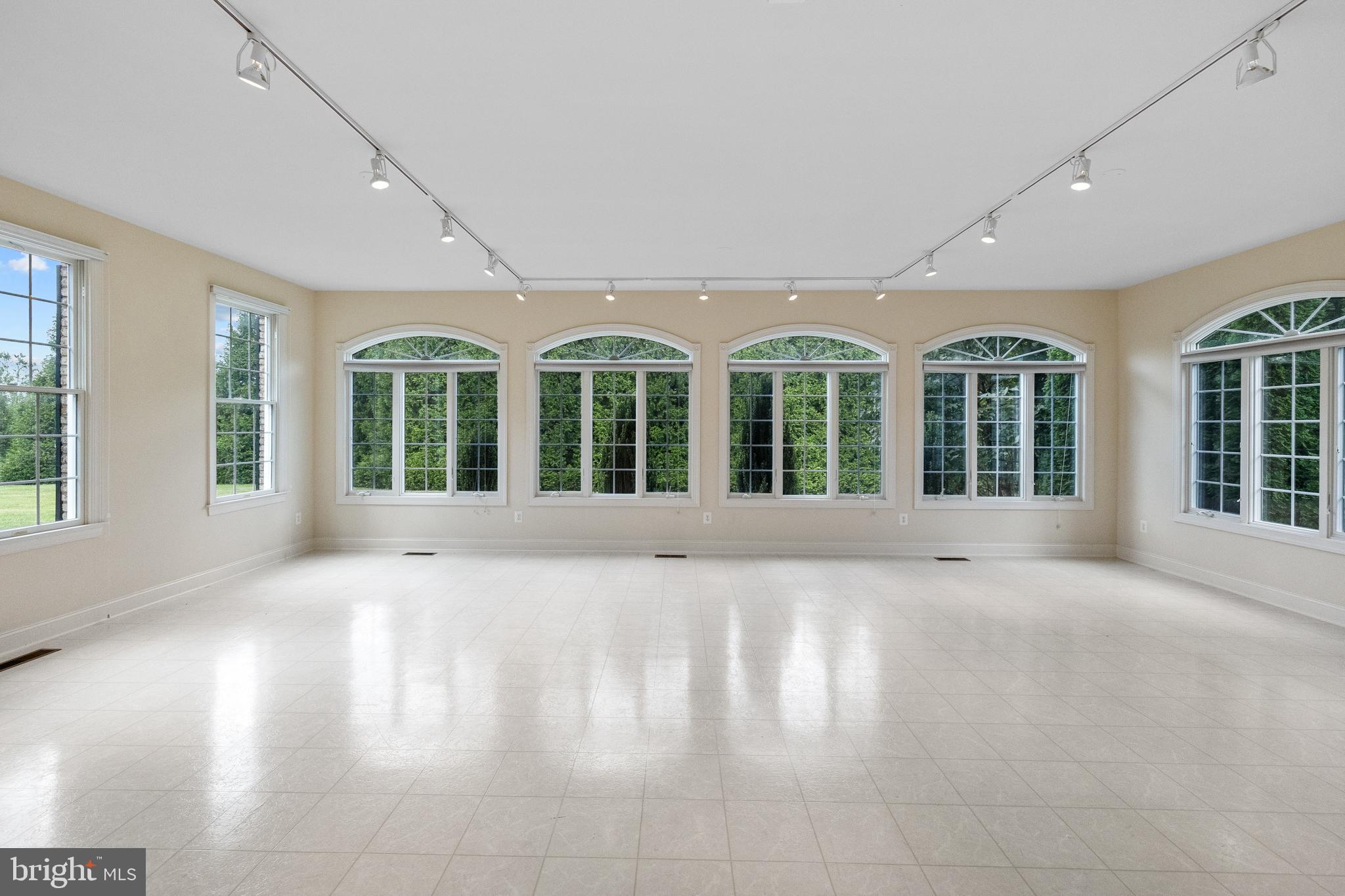 FAWN MEADOW - Residential