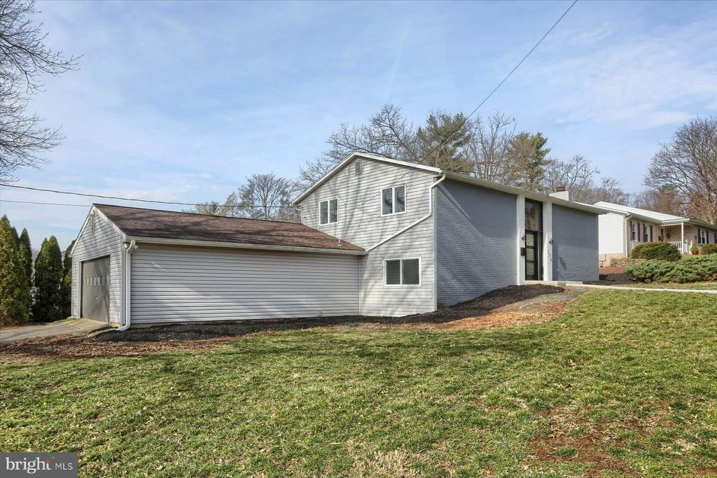 Photo of 174 S 11TH ST, COLUMBIA, PA 17512 (MLS # PALA2031812)