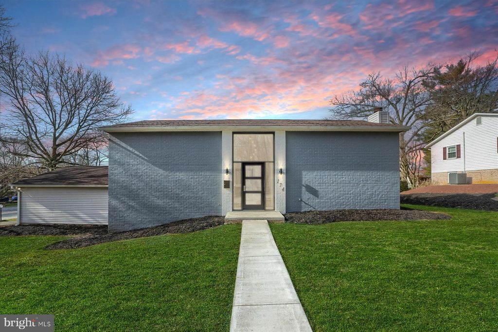 Photo of 174 S 11TH ST, COLUMBIA, PA 17512 (MLS # PALA2031812)