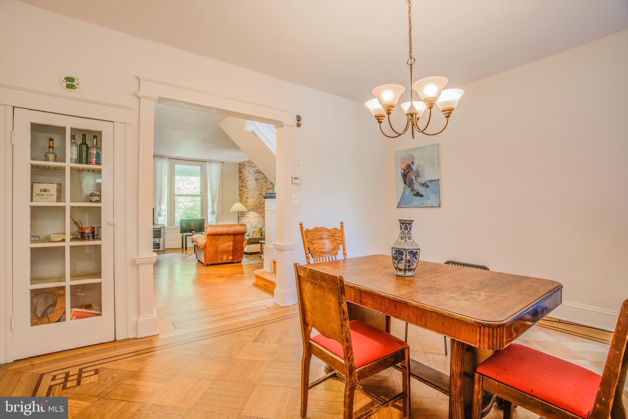 CHARLES VILLAGE - Residential