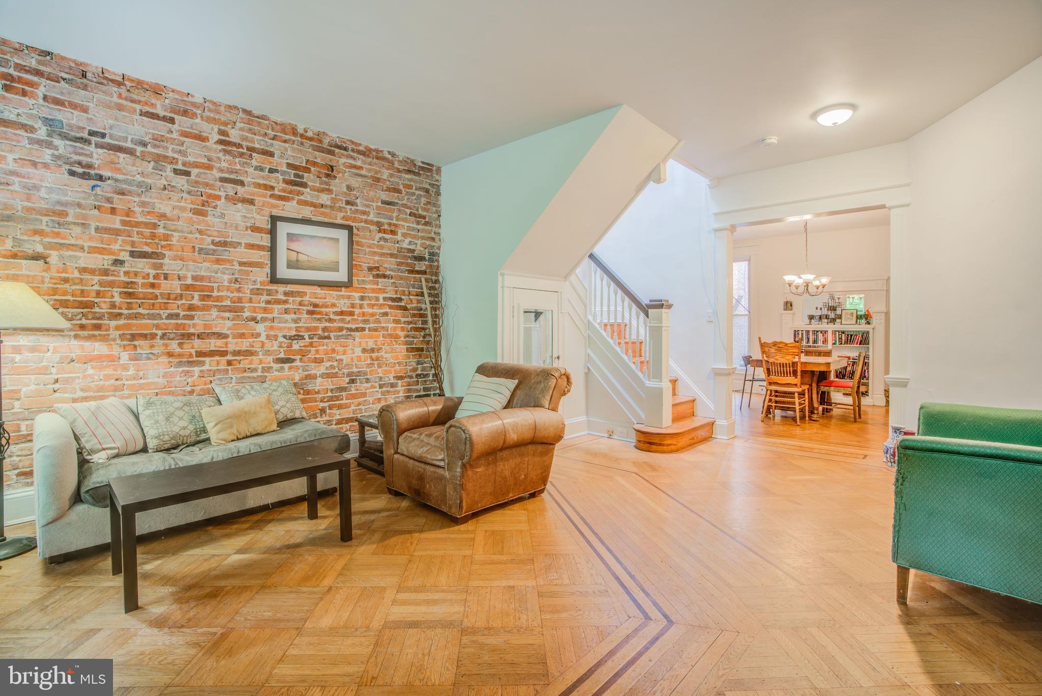 CHARLES VILLAGE - Residential