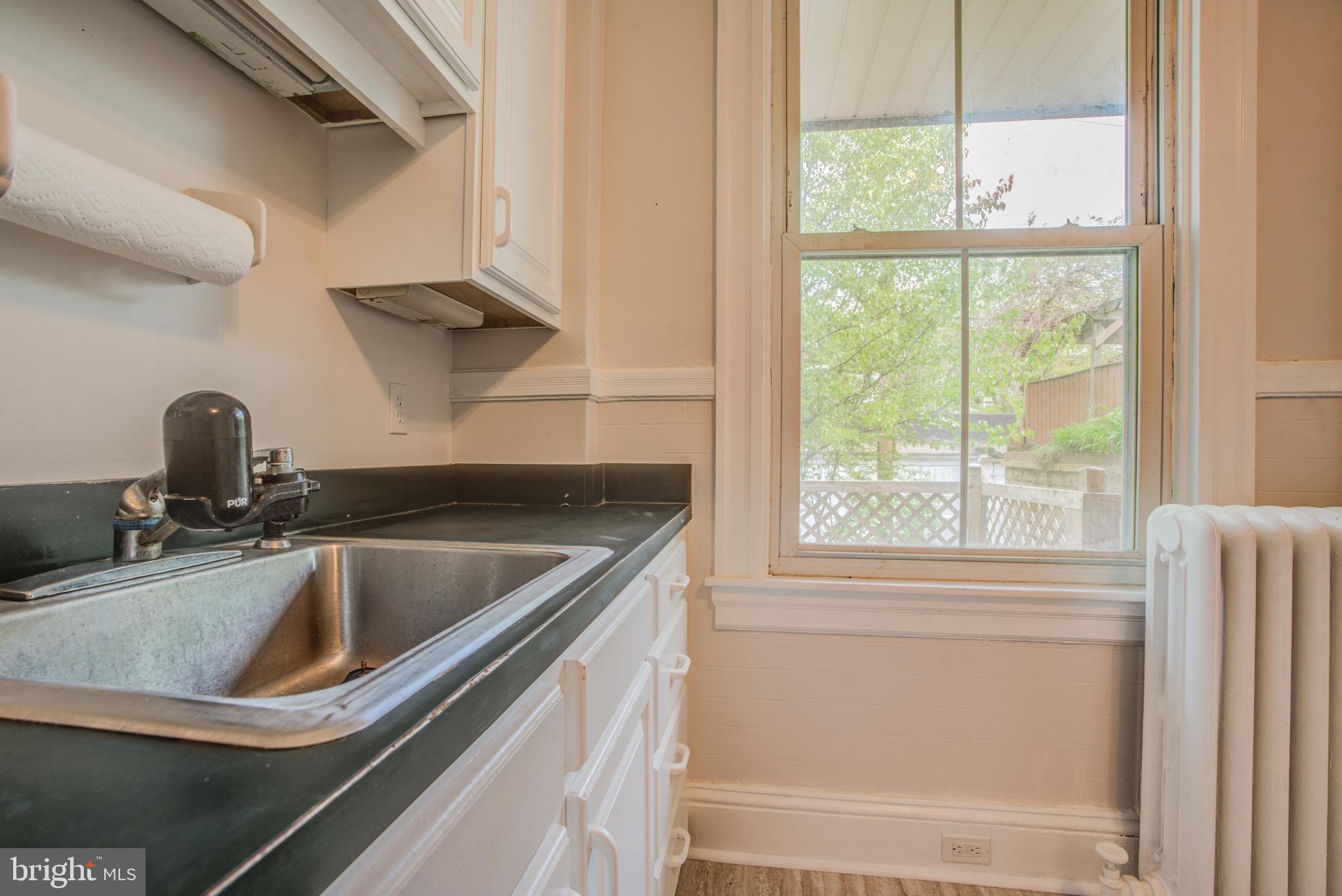 CHARLES VILLAGE - Residential