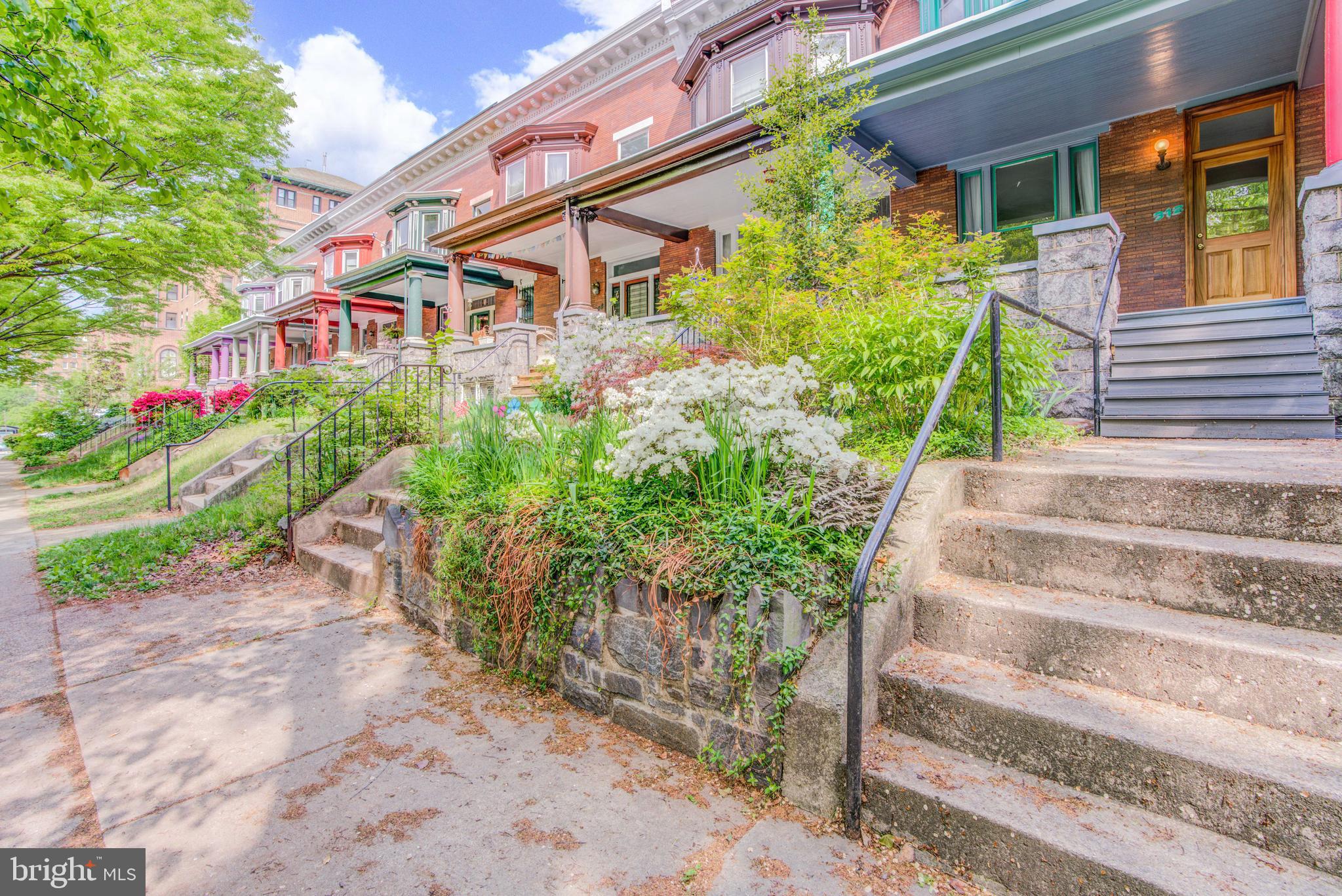 CHARLES VILLAGE - Residential